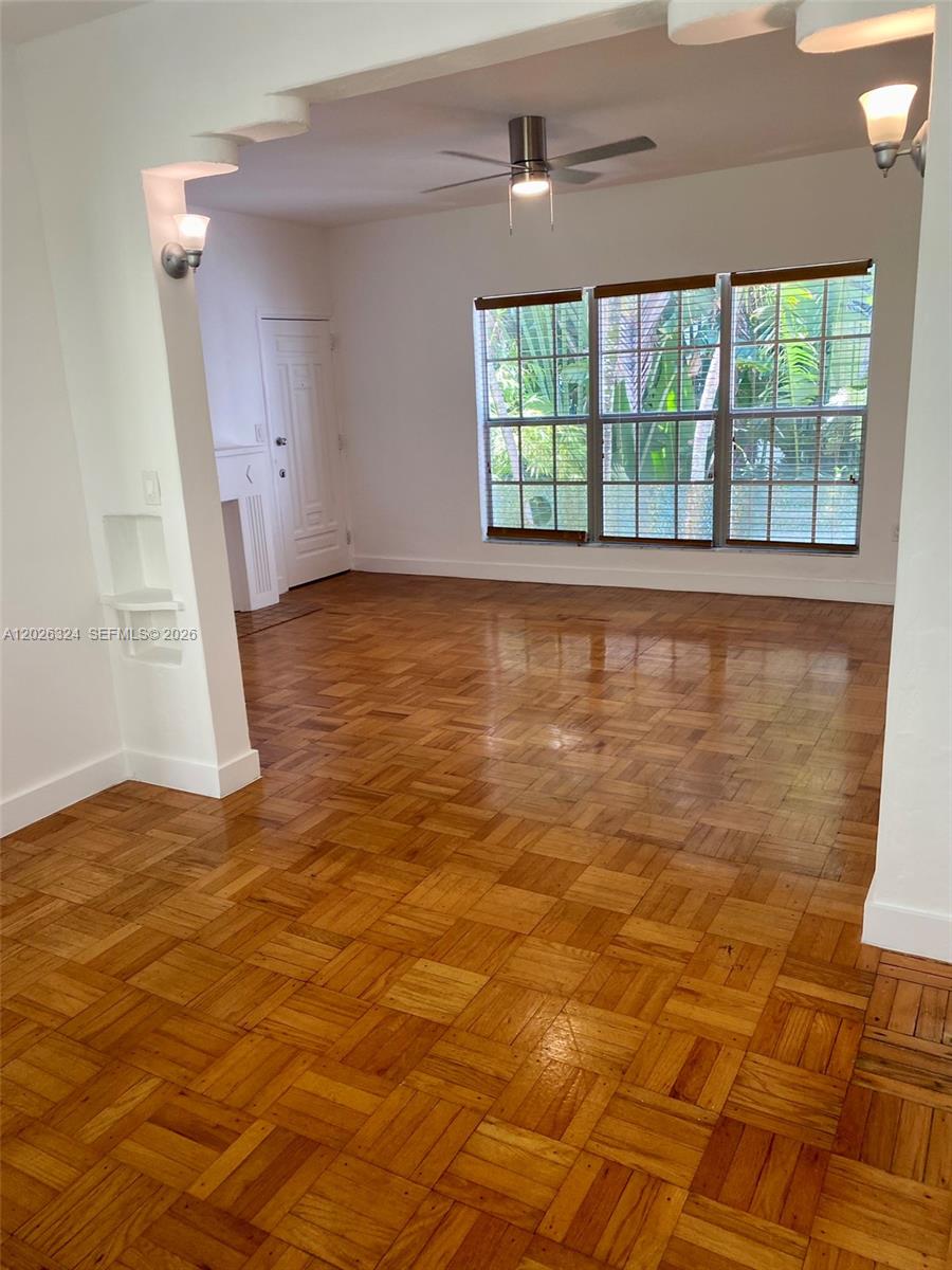 2921 Sheridan Ave 3