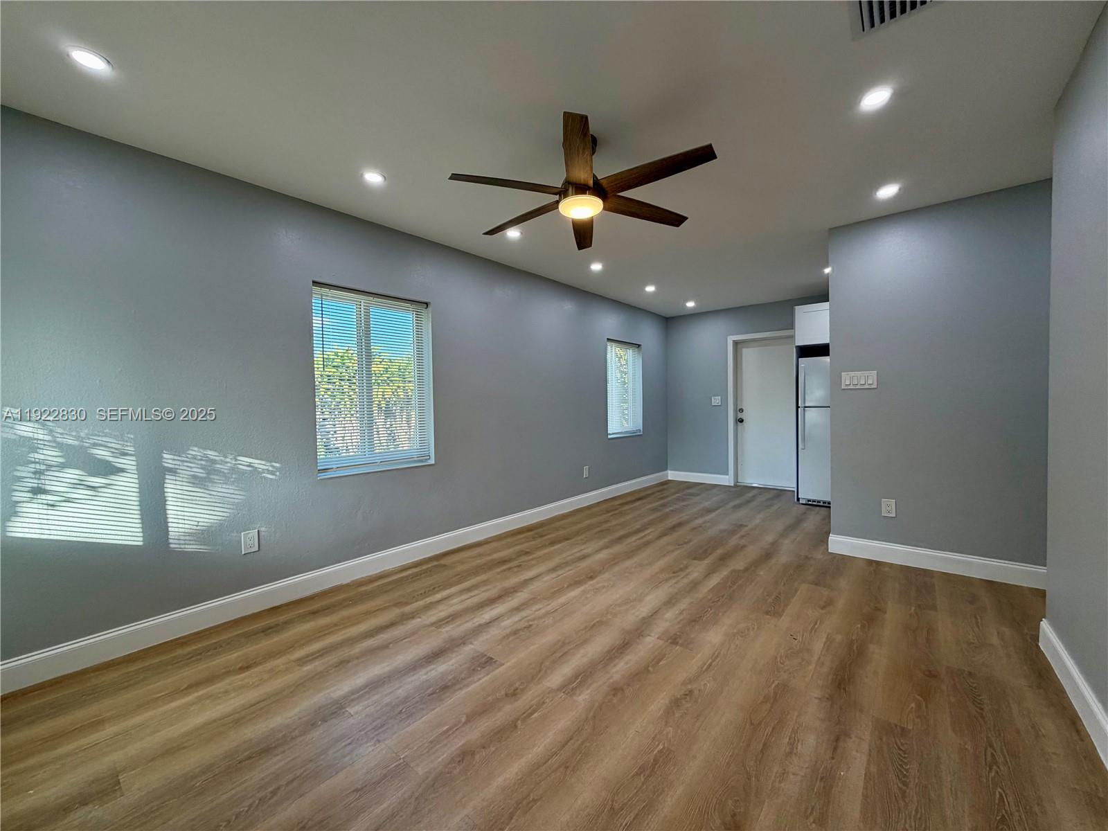 BUNCHE PARK 1 ADDN - Residential Lease