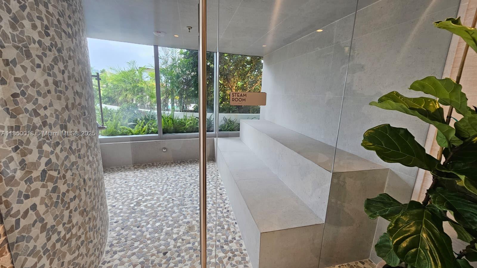 ARIA RESERVE - Residential