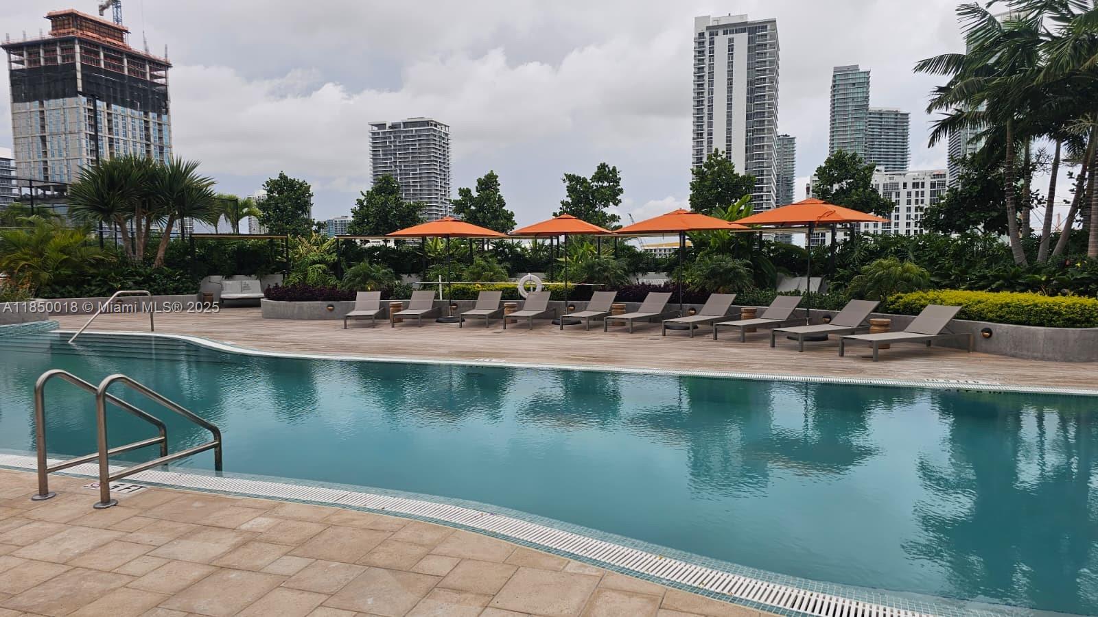 ARIA RESERVE - Residential