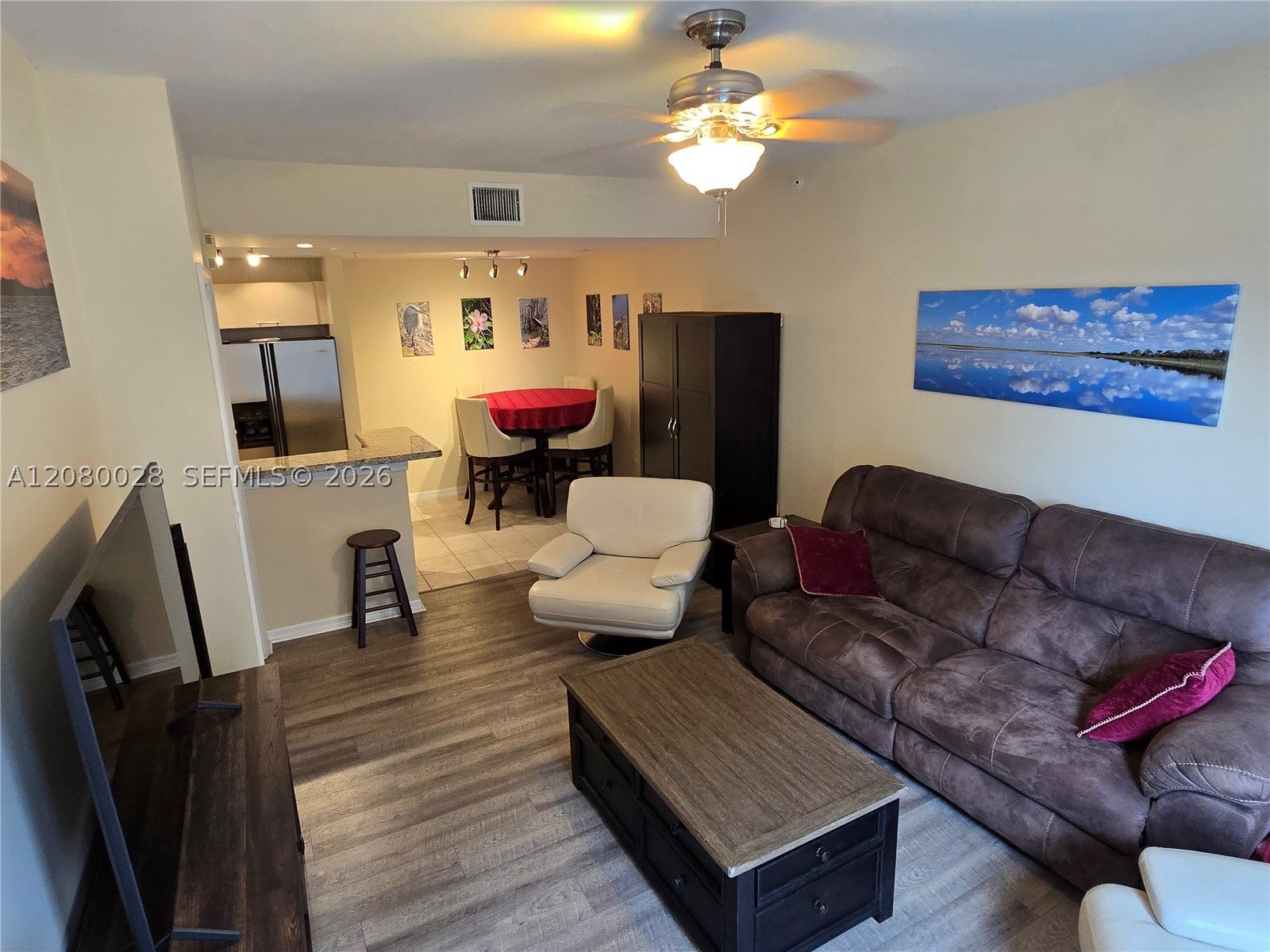 2107 SE 10th Ave 818