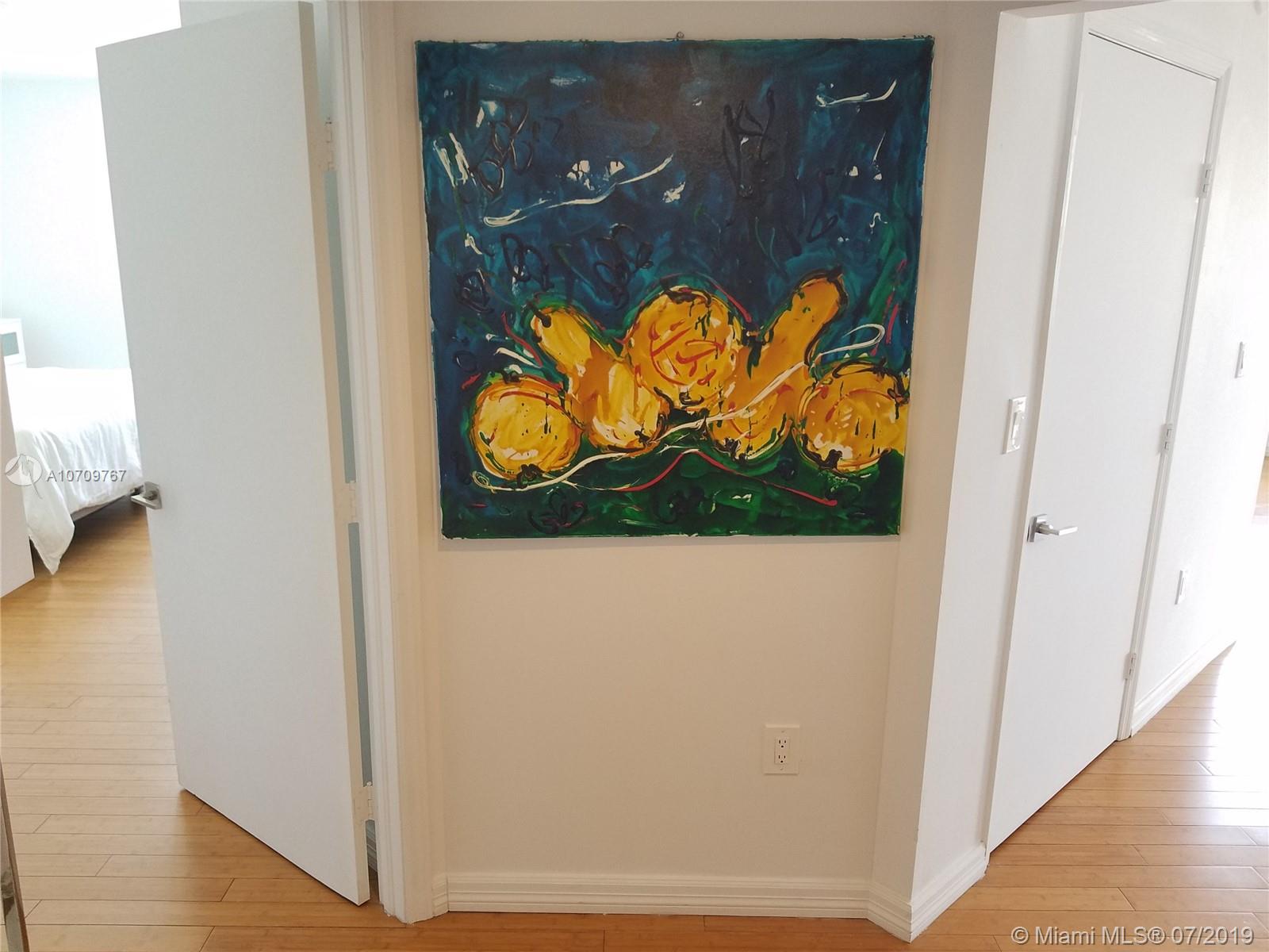 THE WAVERLY AT SOUTH BEAC - Residential