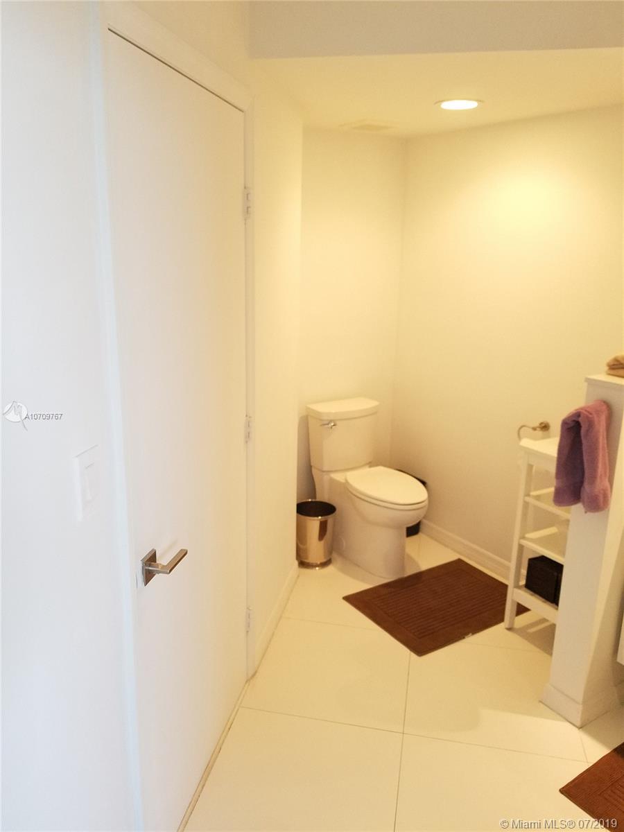 THE WAVERLY AT SOUTH BEAC - Residential