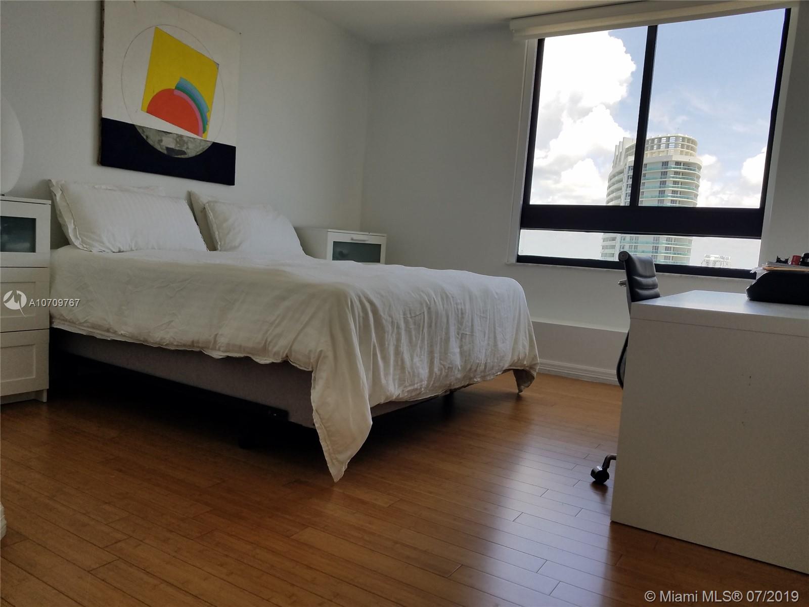 THE WAVERLY AT SOUTH BEAC - Residential