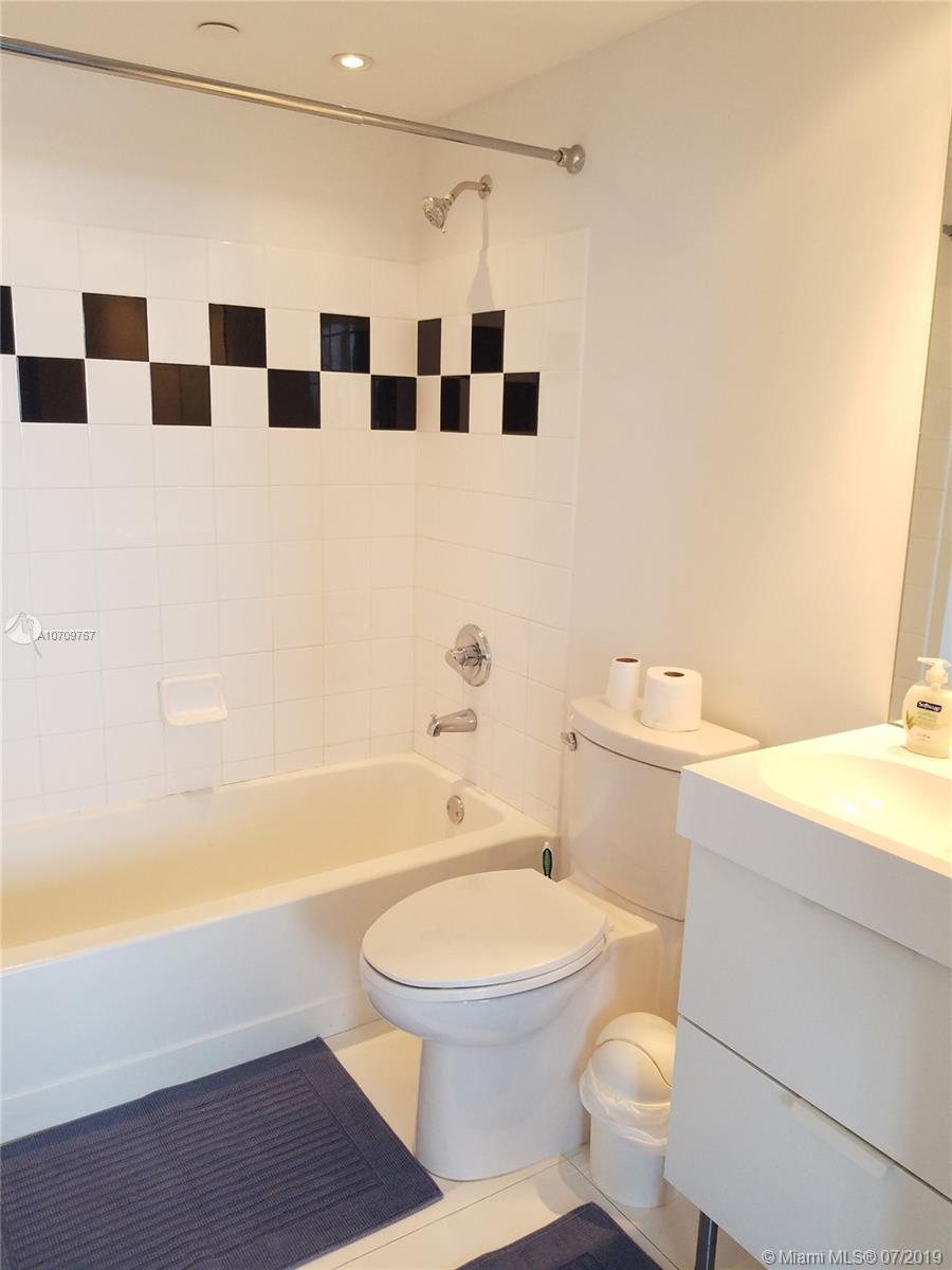 THE WAVERLY AT SOUTH BEAC - Residential