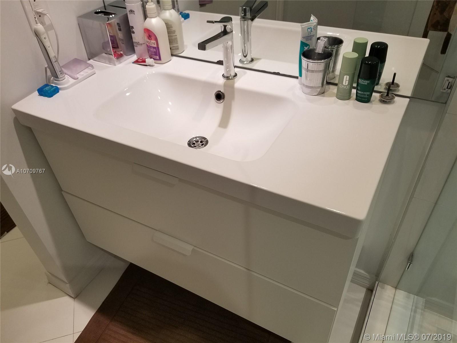 THE WAVERLY AT SOUTH BEAC - Residential