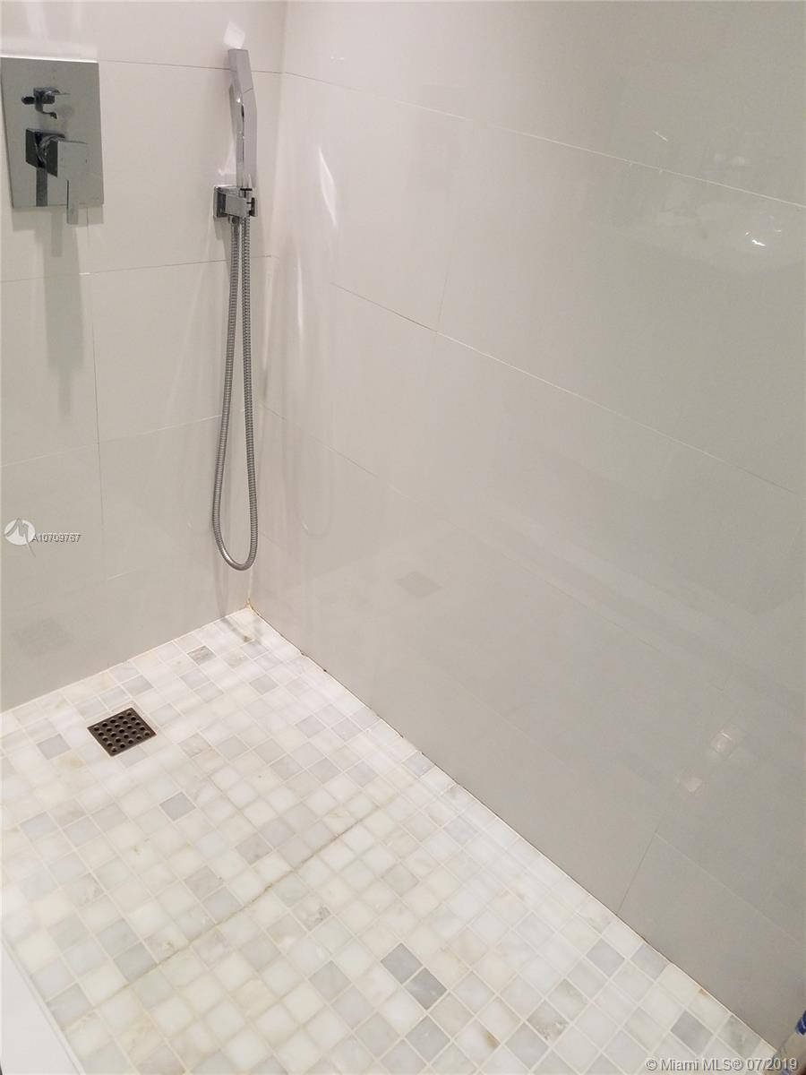 THE WAVERLY AT SOUTH BEAC - Residential