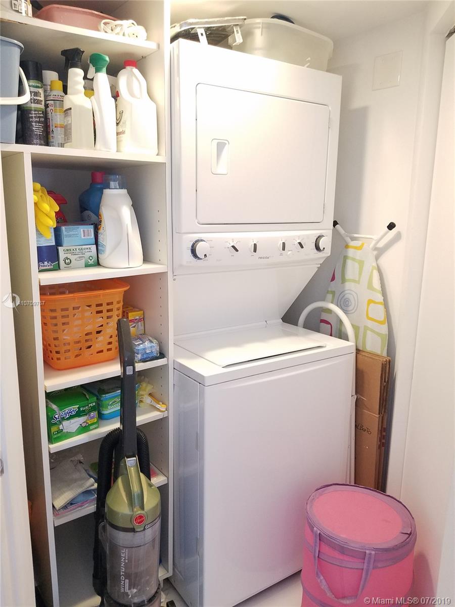 THE WAVERLY AT SOUTH BEAC - Residential