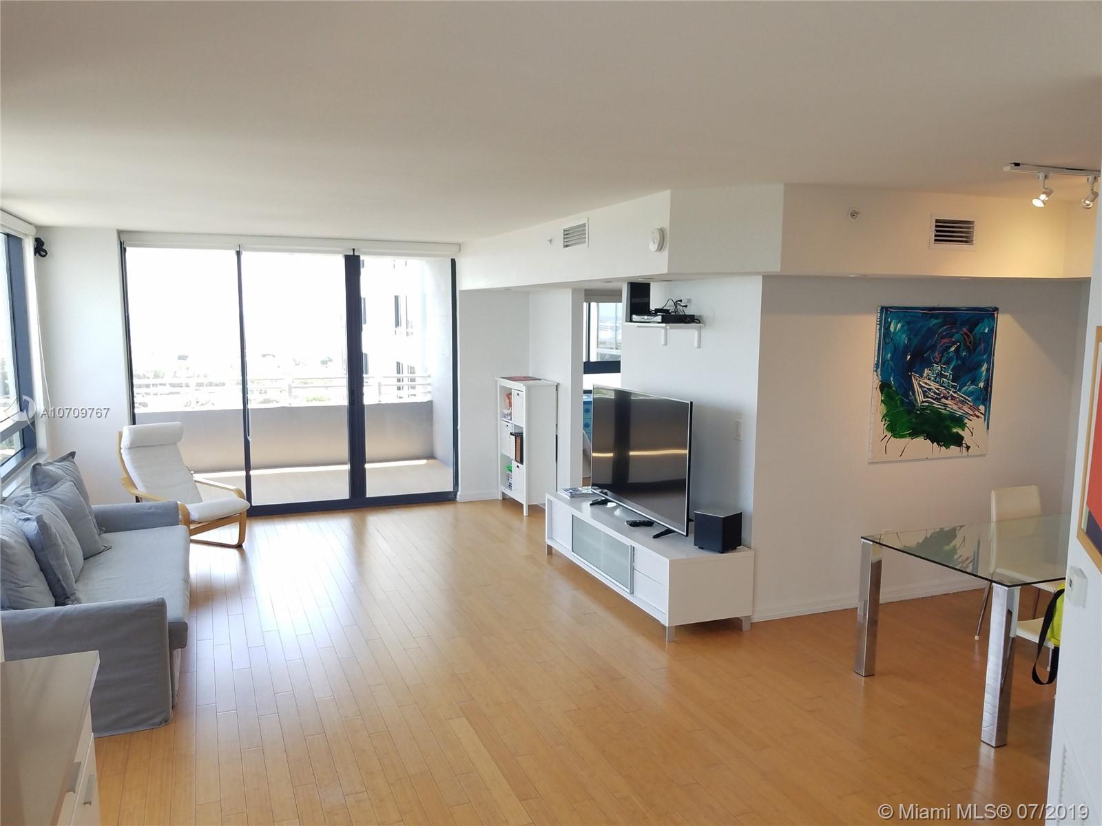 THE WAVERLY AT SOUTH BEAC - Residential