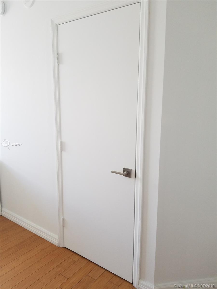 THE WAVERLY AT SOUTH BEAC - Residential