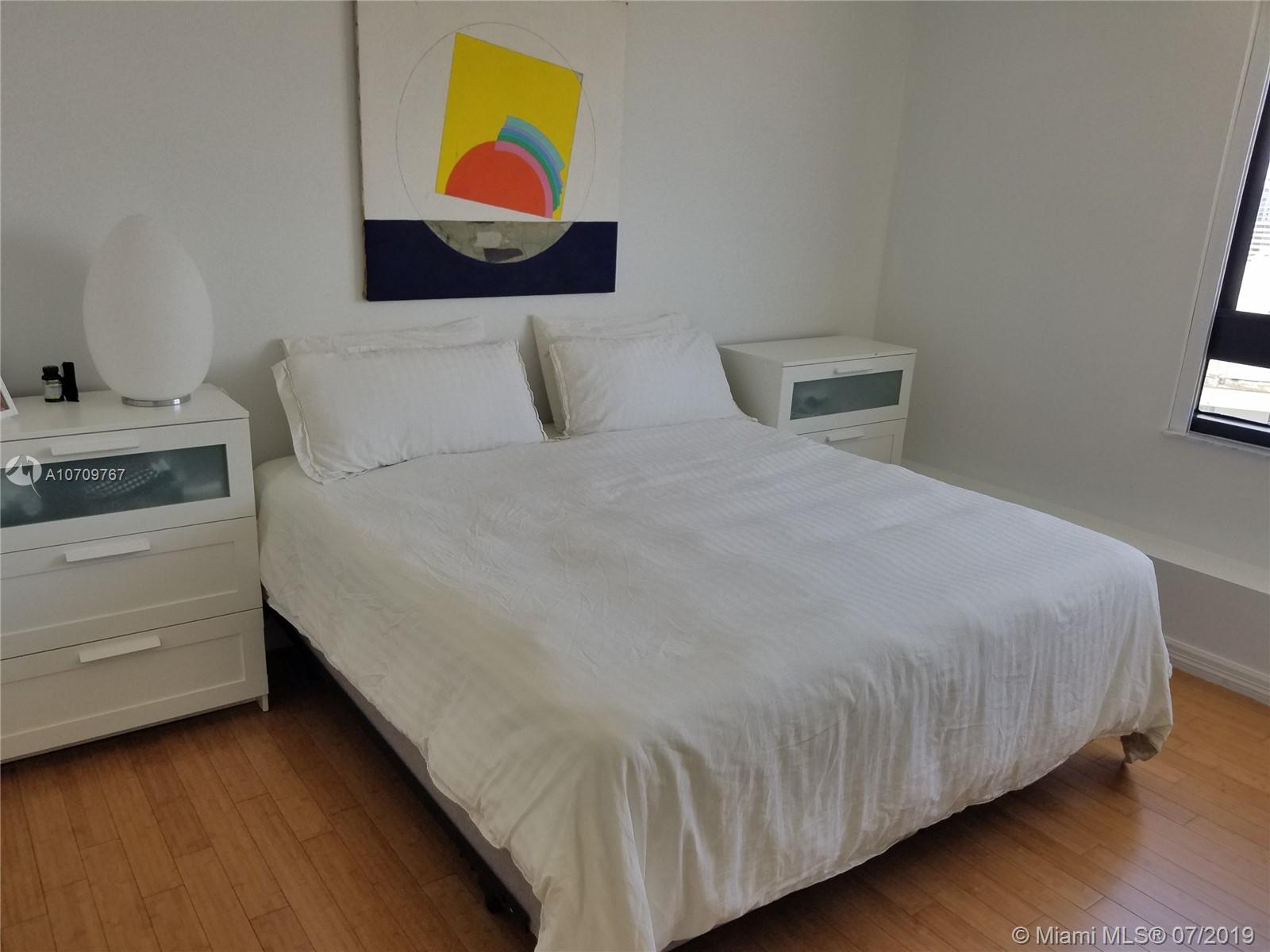 THE WAVERLY AT SOUTH BEAC - Residential