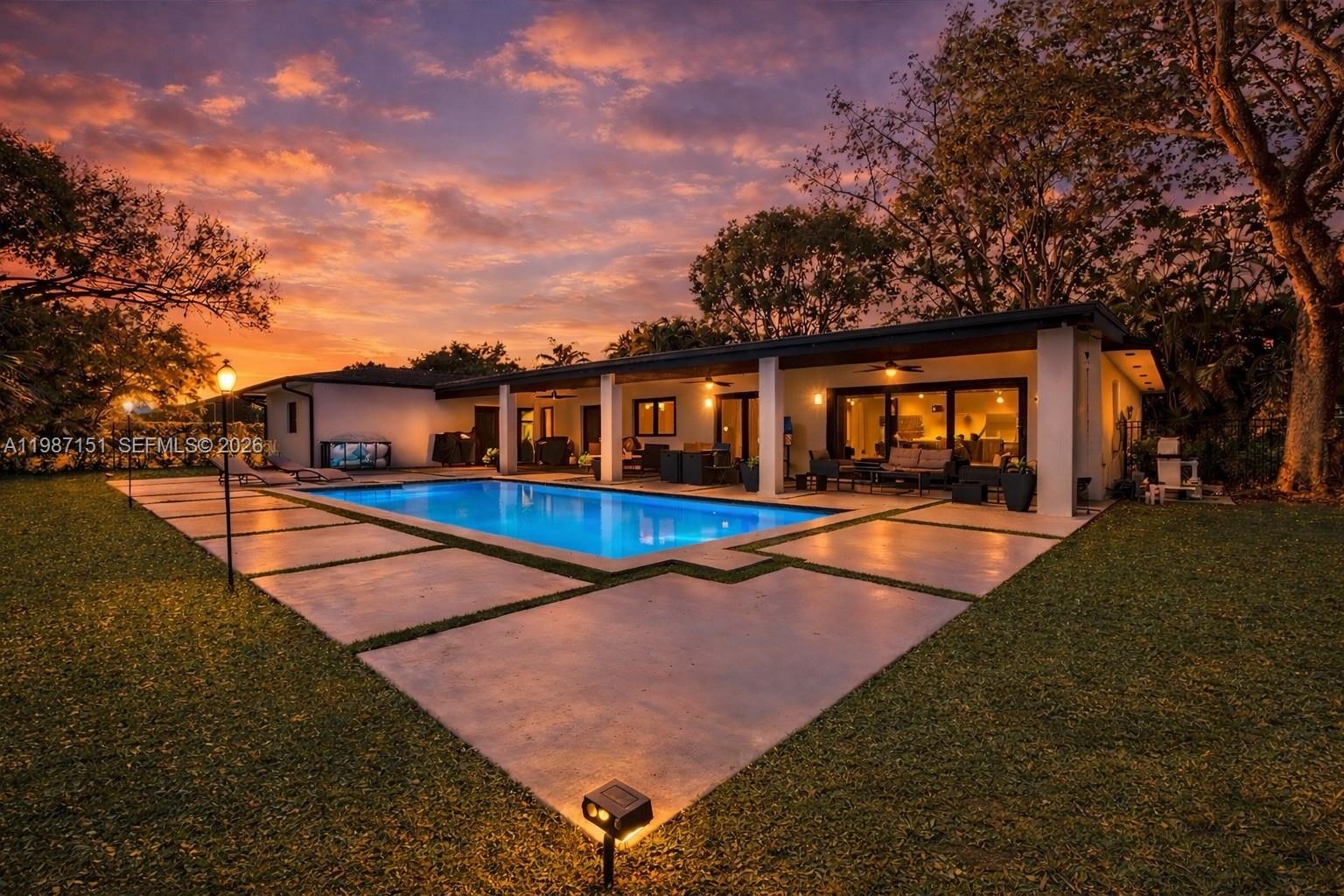 CHARLOTTE ESTATES - Residential