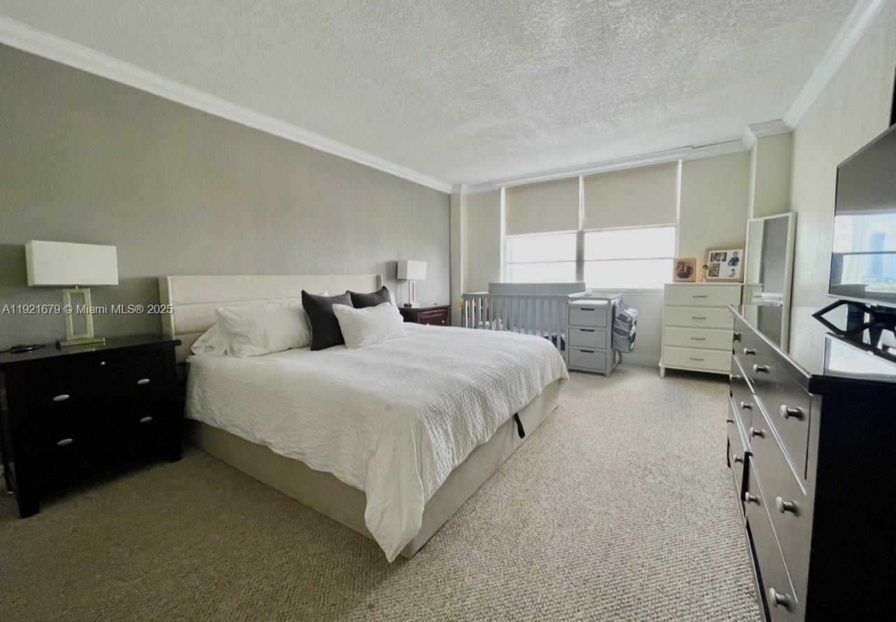 ADMIRALS PORT CONDO WEST - Residential Lease