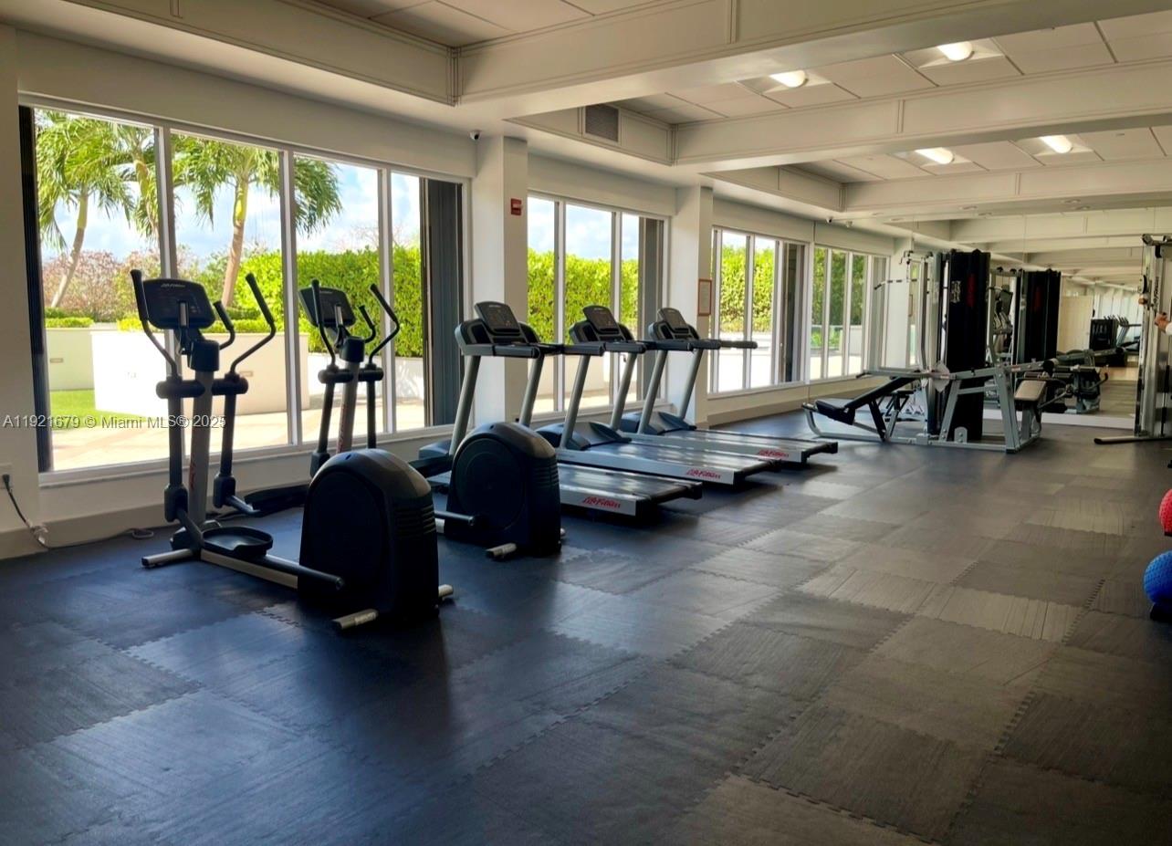 ADMIRALS PORT CONDO WEST - Residential Lease