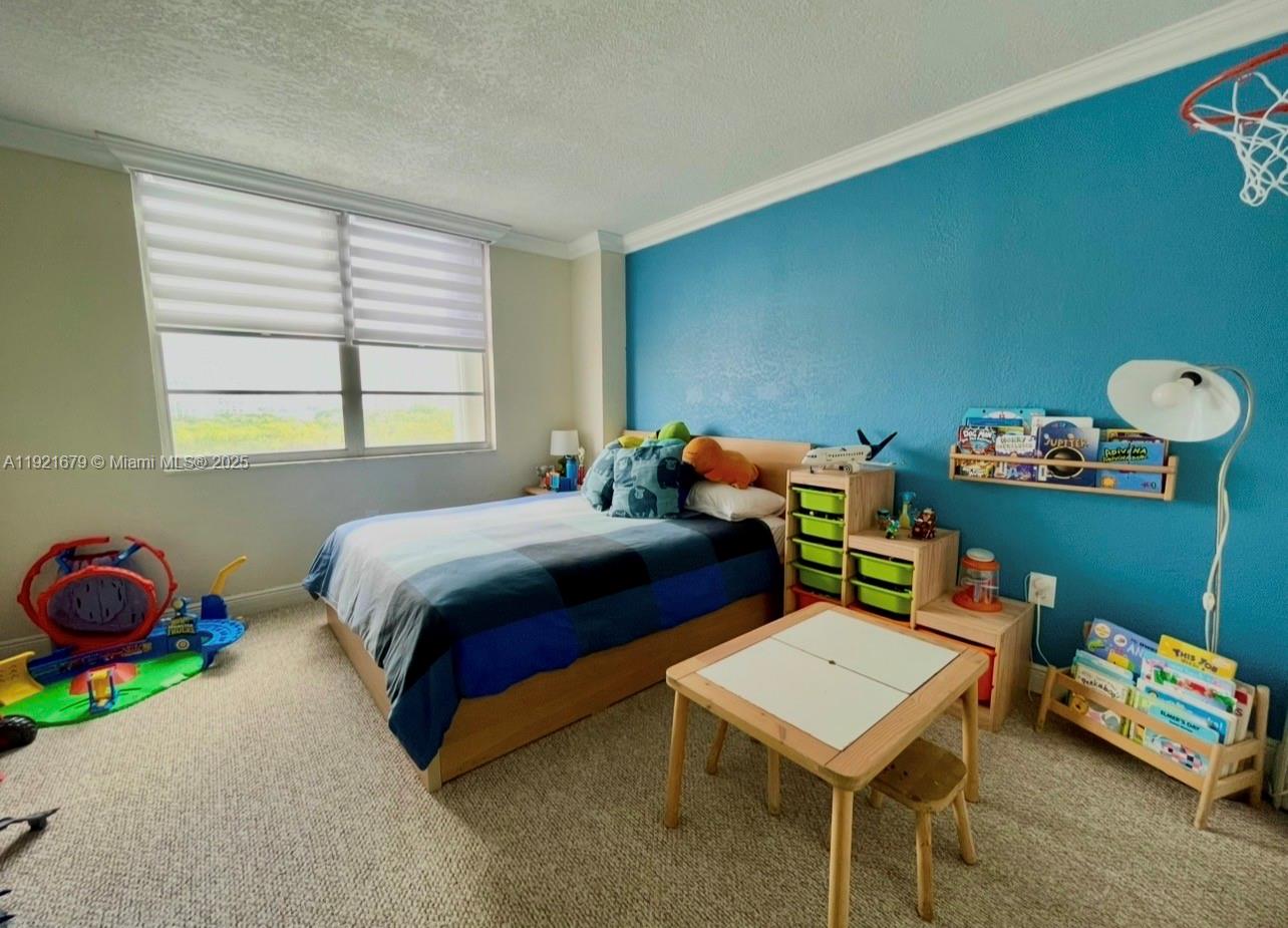 ADMIRALS PORT CONDO WEST - Residential Lease