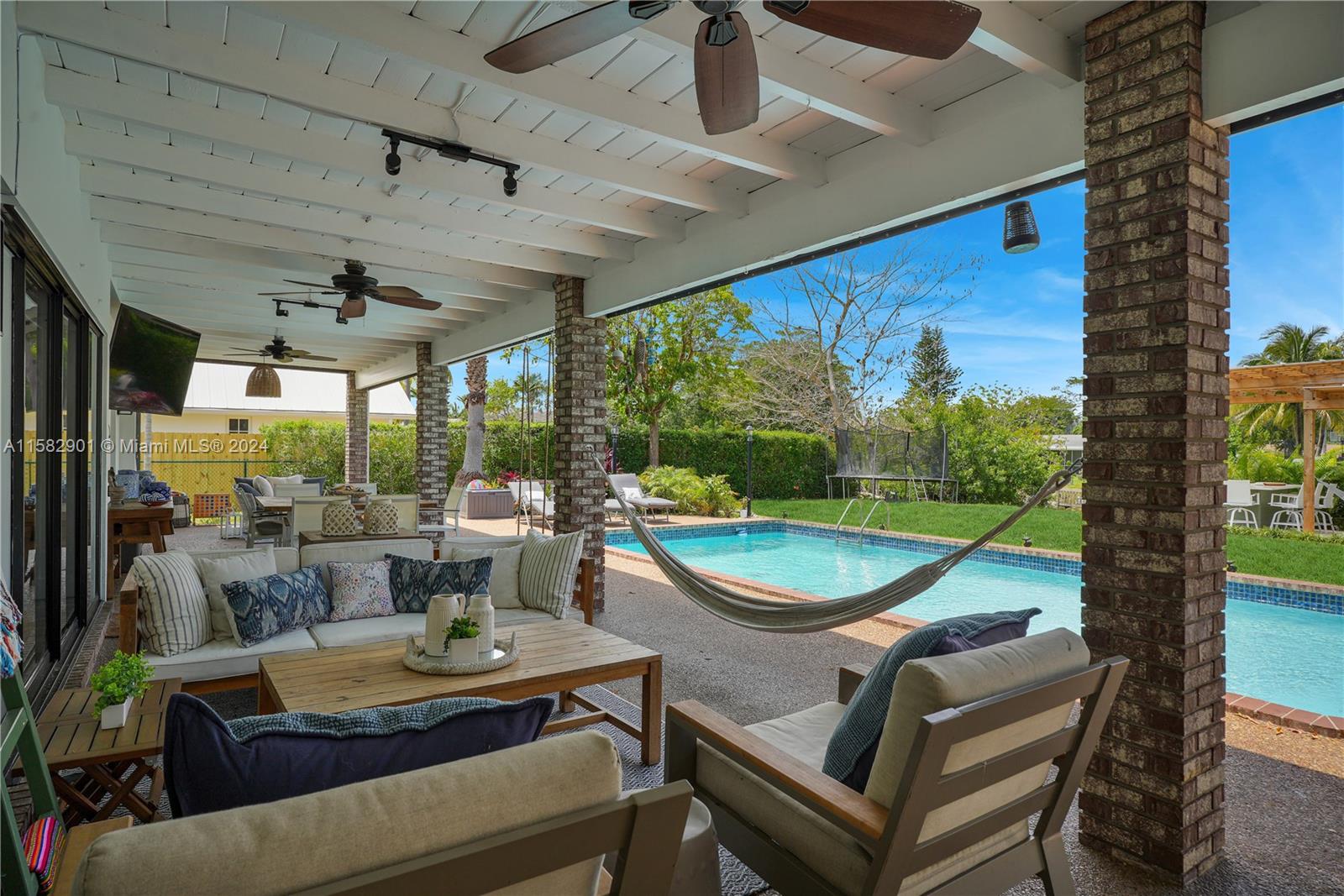 CUTLER HAMMOCK - Residential Lease