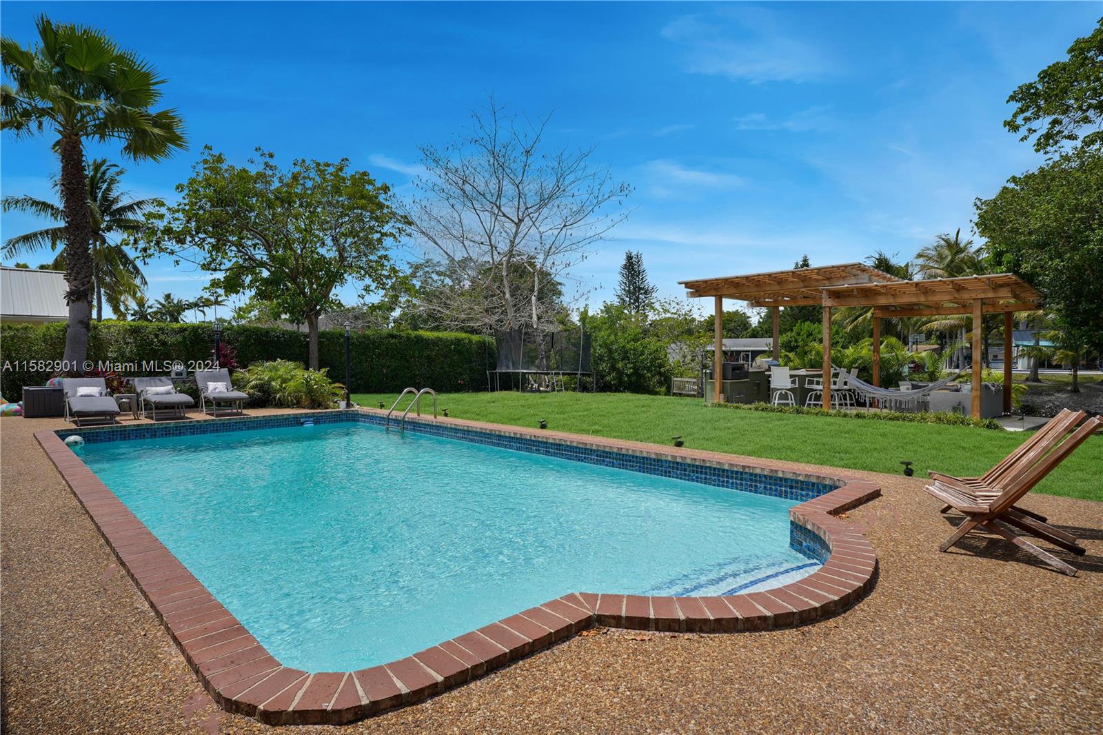 CUTLER HAMMOCK - Residential Lease