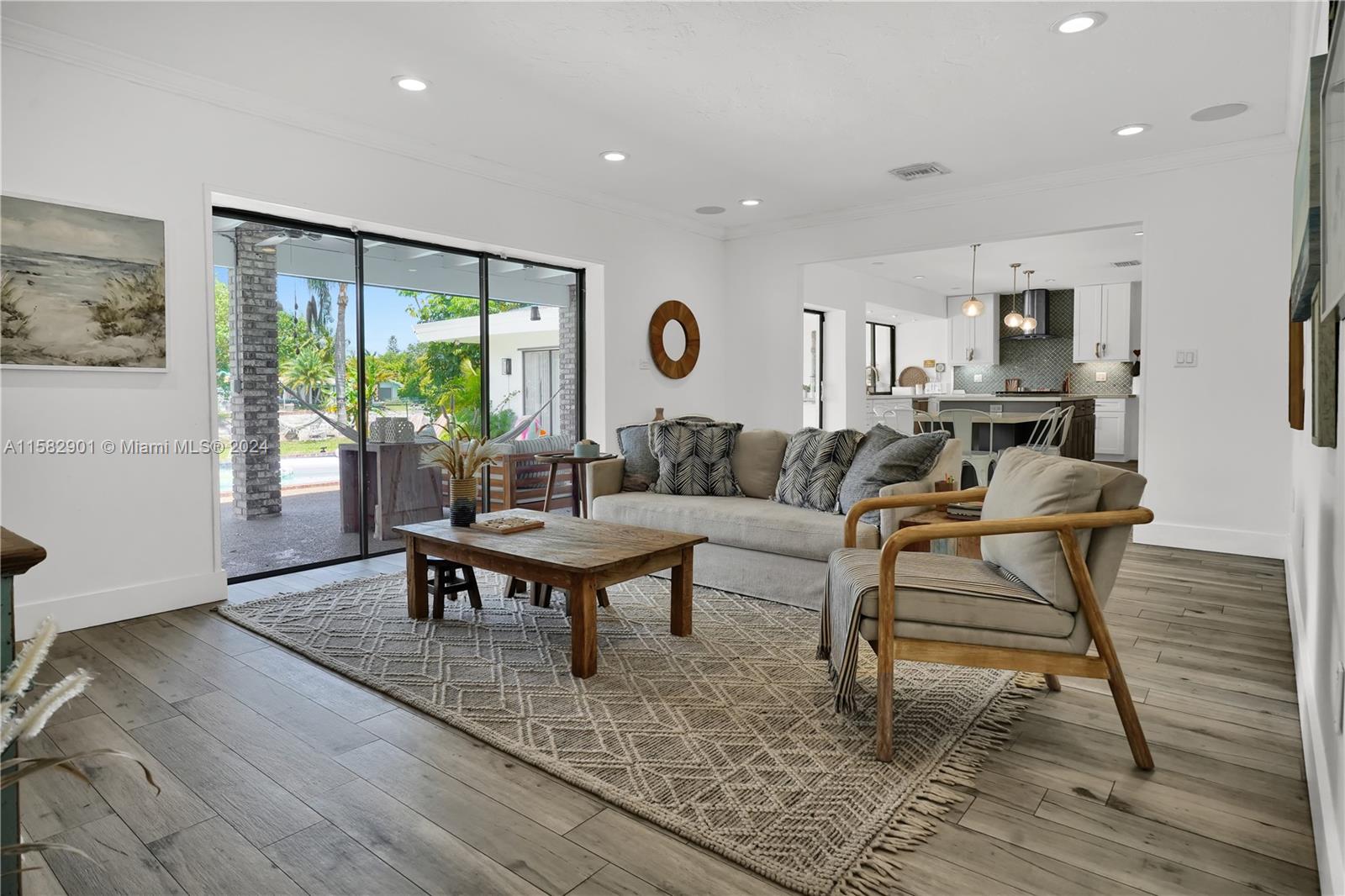 CUTLER HAMMOCK - Residential Lease
