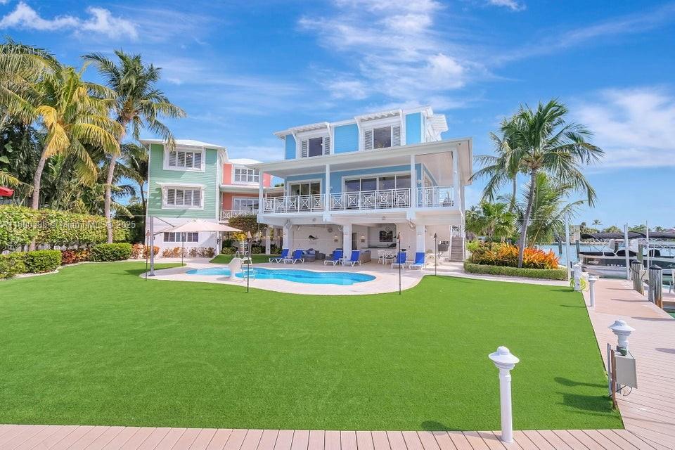 162 Bayview Dr