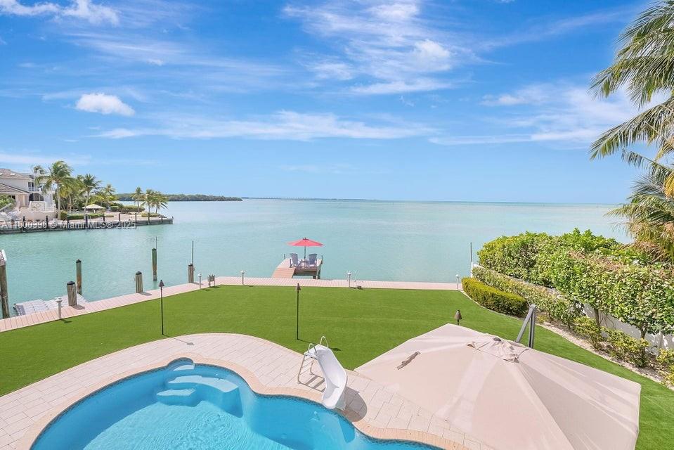 162 Bayview Dr, Islamorada, Monroe County, Florida - 8 Bedrooms  
9.5 Bathrooms - 