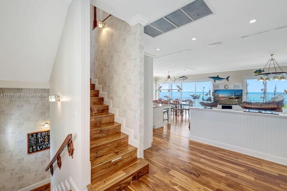 SAFETY HARBOR SEC 1 - Residential