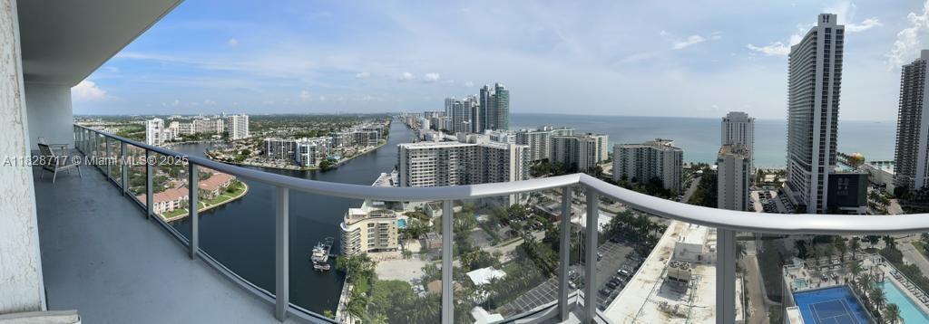 4010 S Ocean Dr R2301