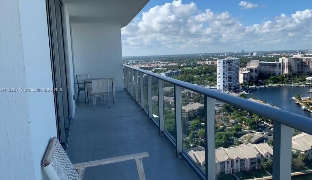 4010 S Ocean Dr R2301