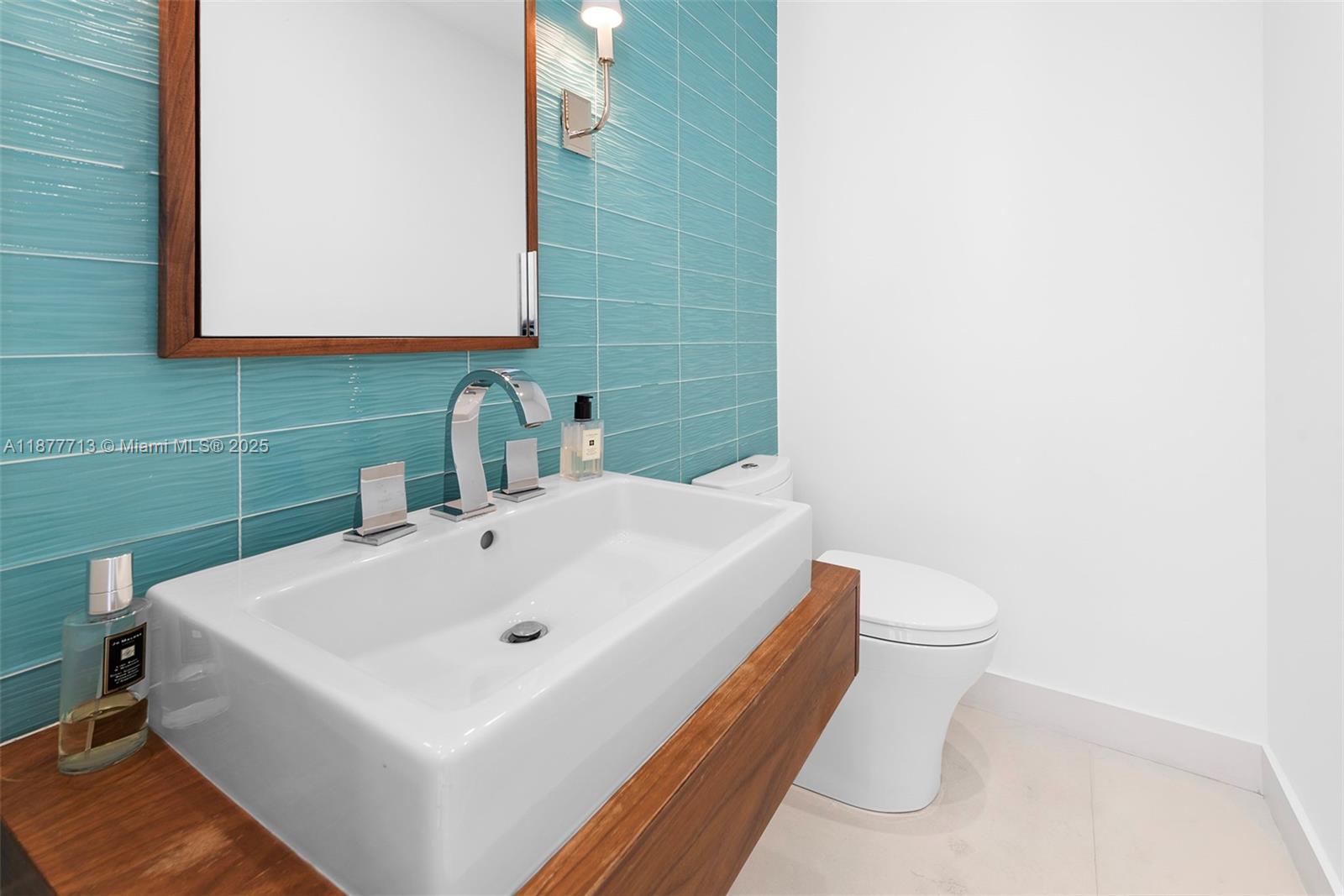 7966 Fisher Island Dr 7966