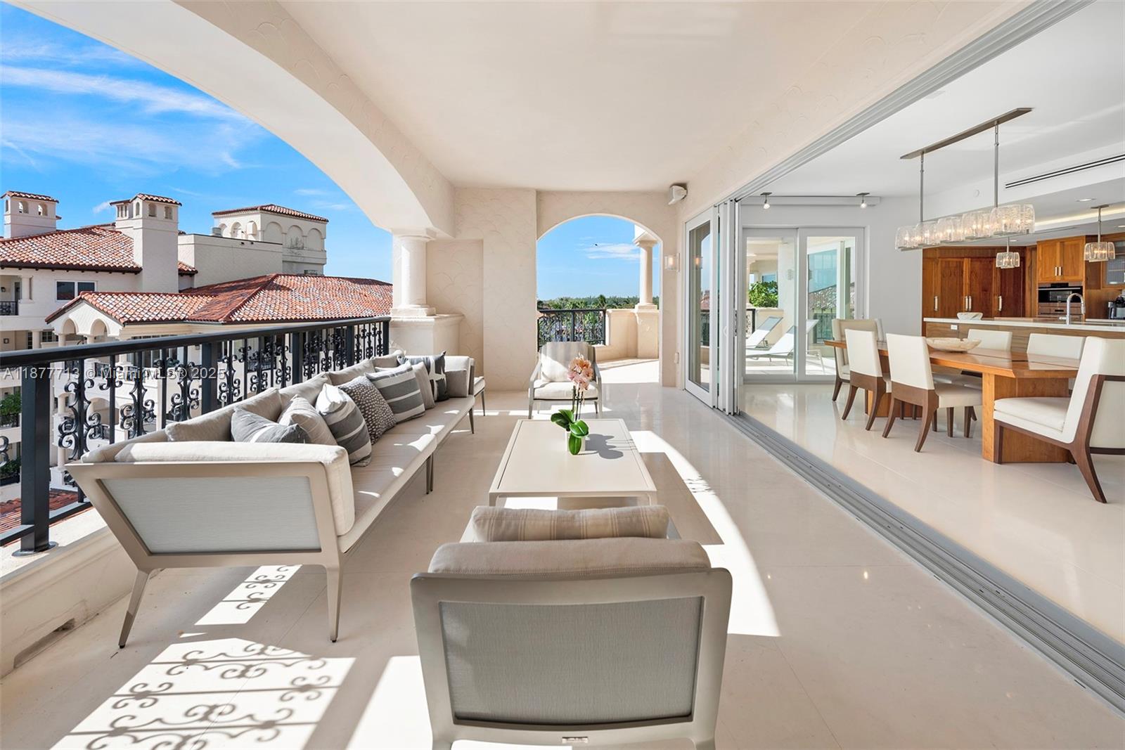 OCEANSIDE @ FISHER ISL CO - Residential