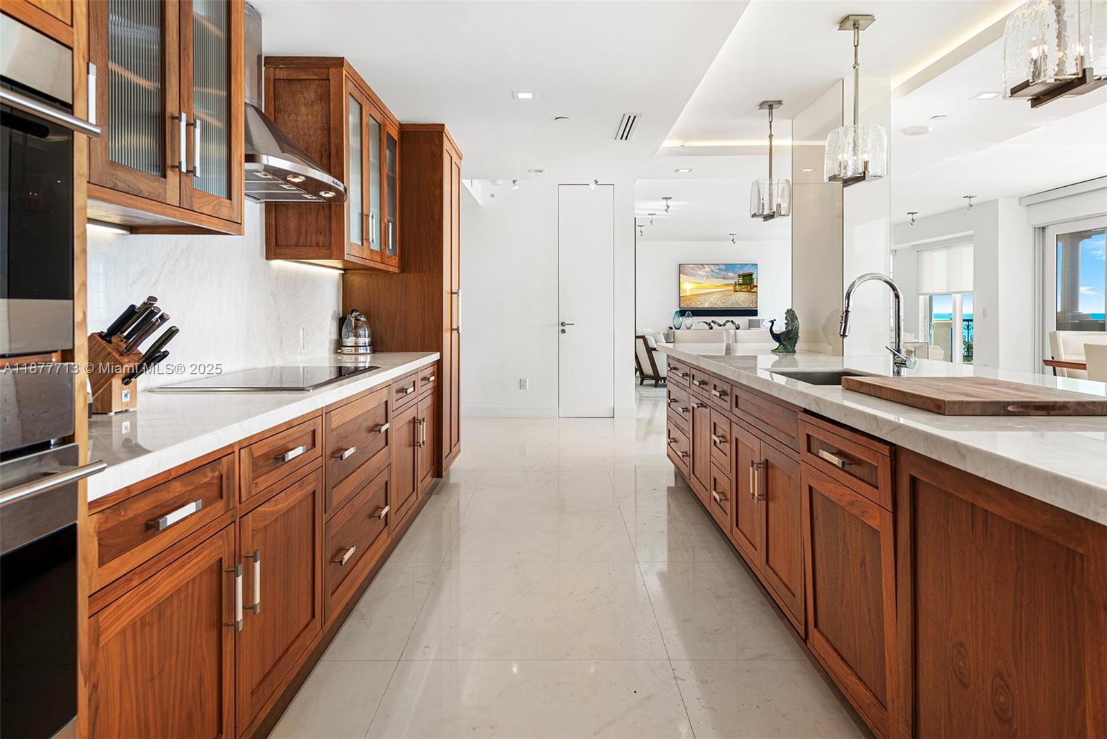 OCEANSIDE @ FISHER ISL CO - Residential