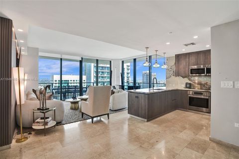 88 SW 7th St 2412 Miami FL 33130