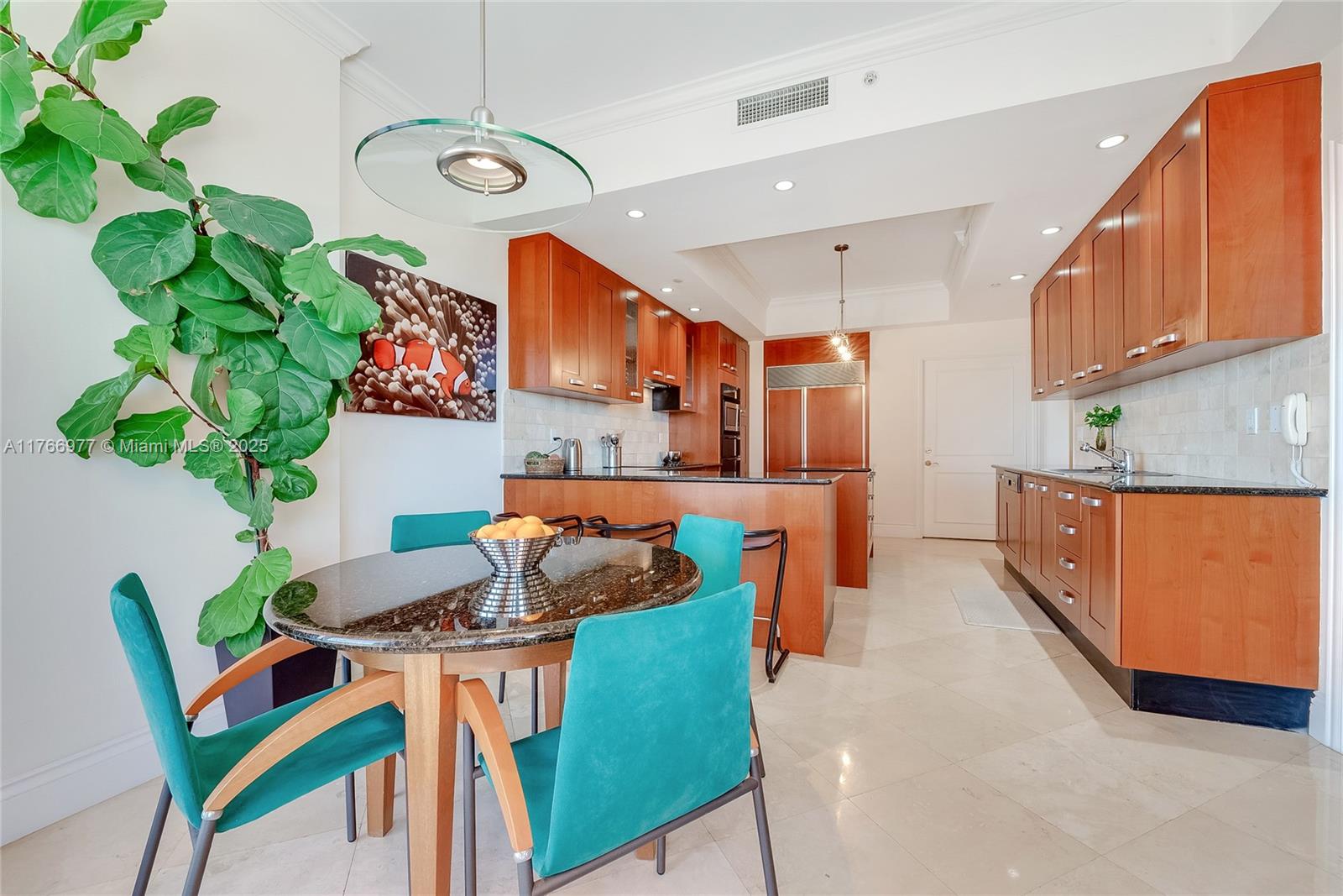 THE GABLES CONDO - Residential