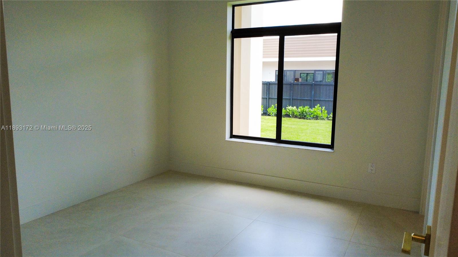 Estates of Biscayne - Residential