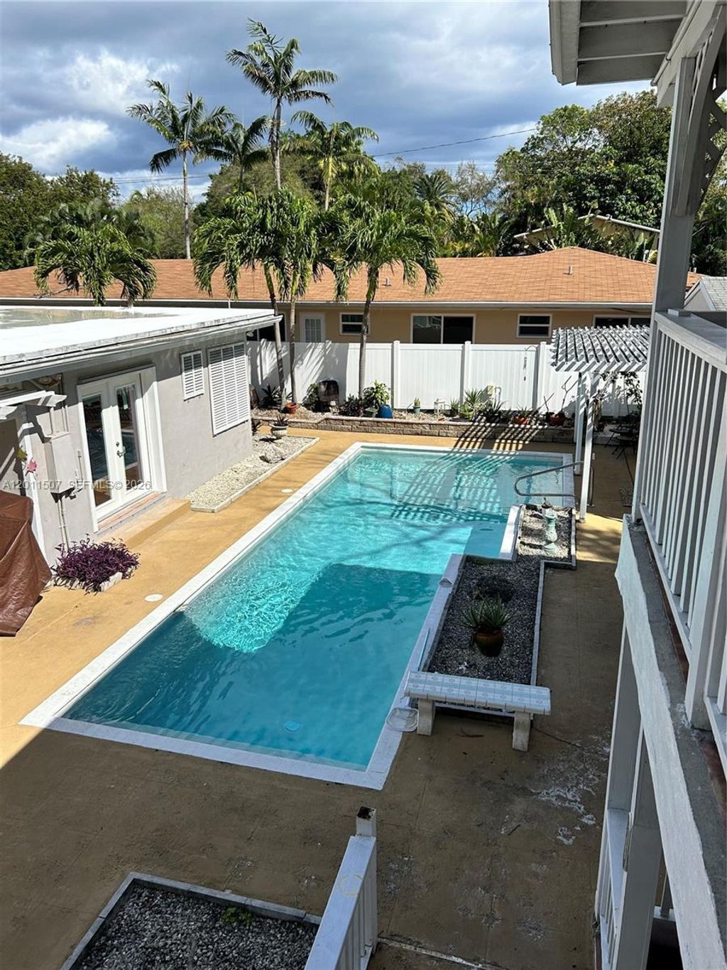 Photo of 1630 NE 4th Pl #A3, Fort Lauderdale, FL 33301 (MLS # A12011507)
