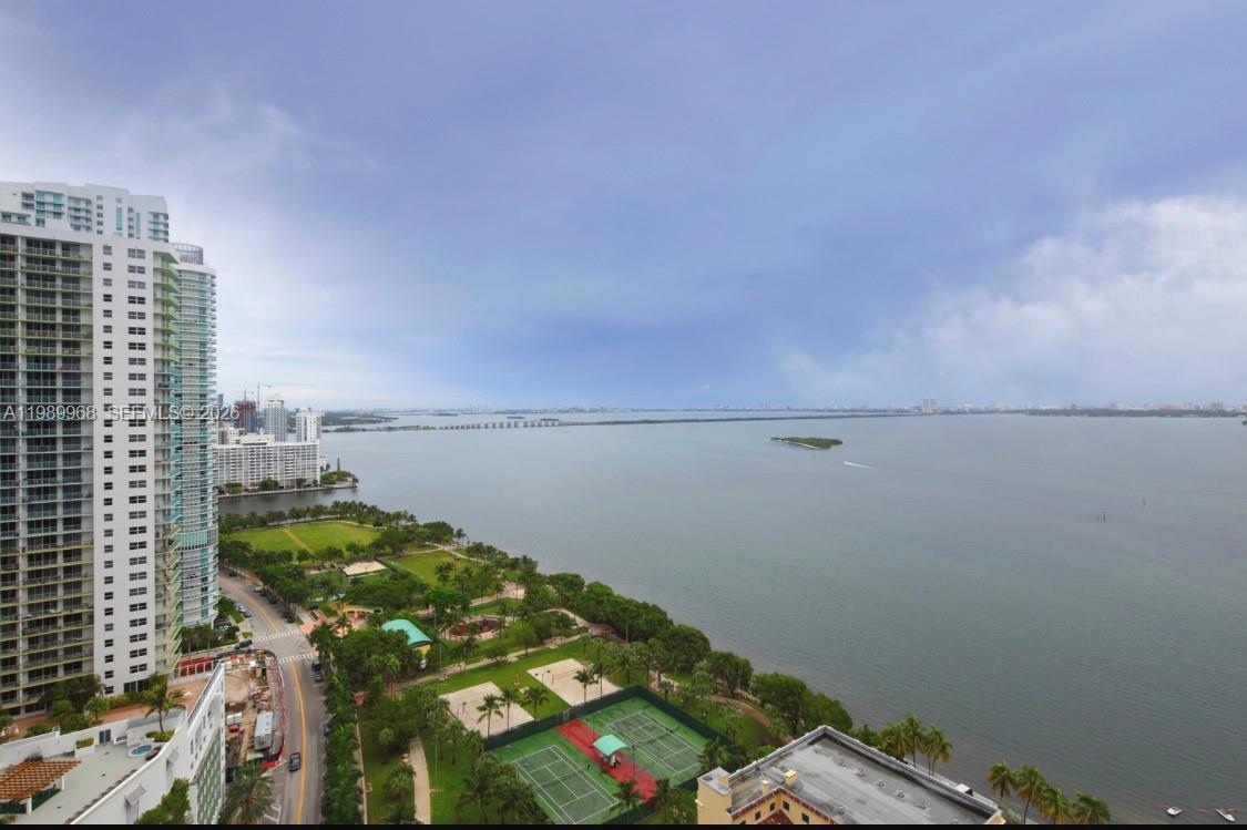 VENETIA CONDO - Residential Lease