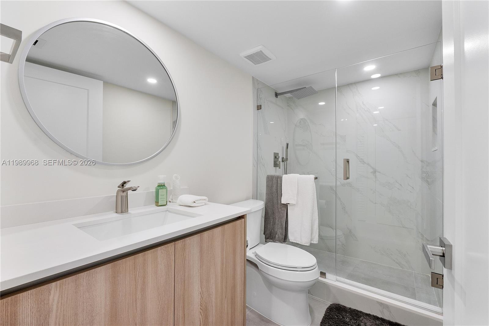 VENETIA CONDO - Residential Lease