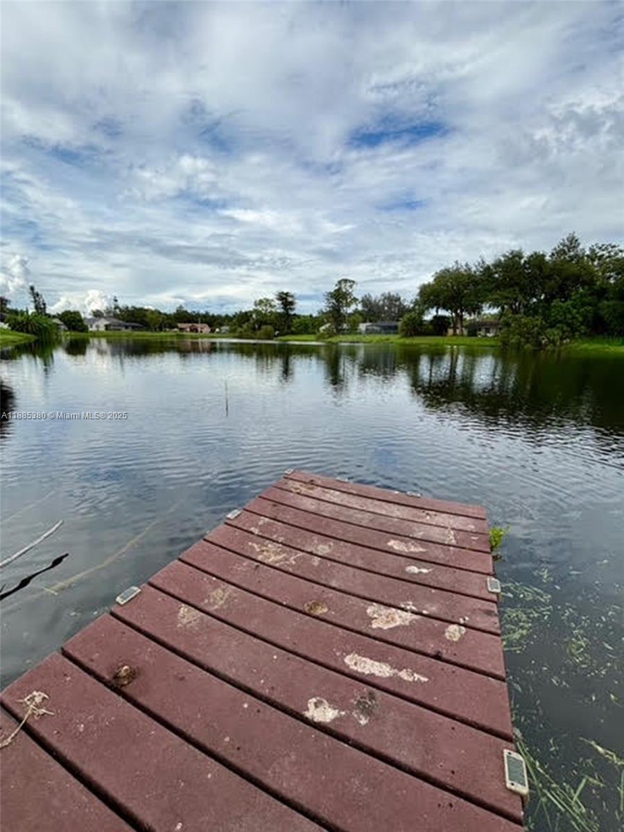 BAYSHORE ESTATES - Residential