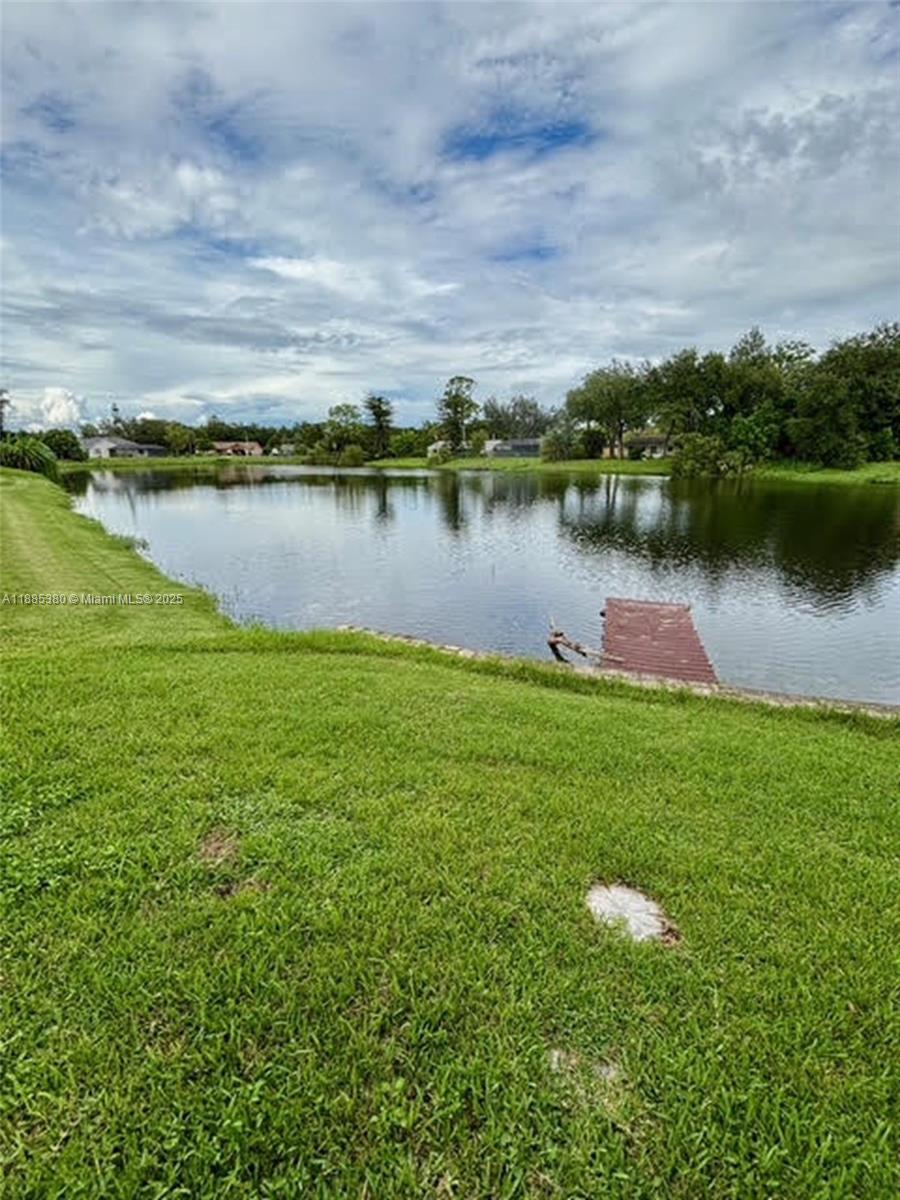 BAYSHORE ESTATES - Residential