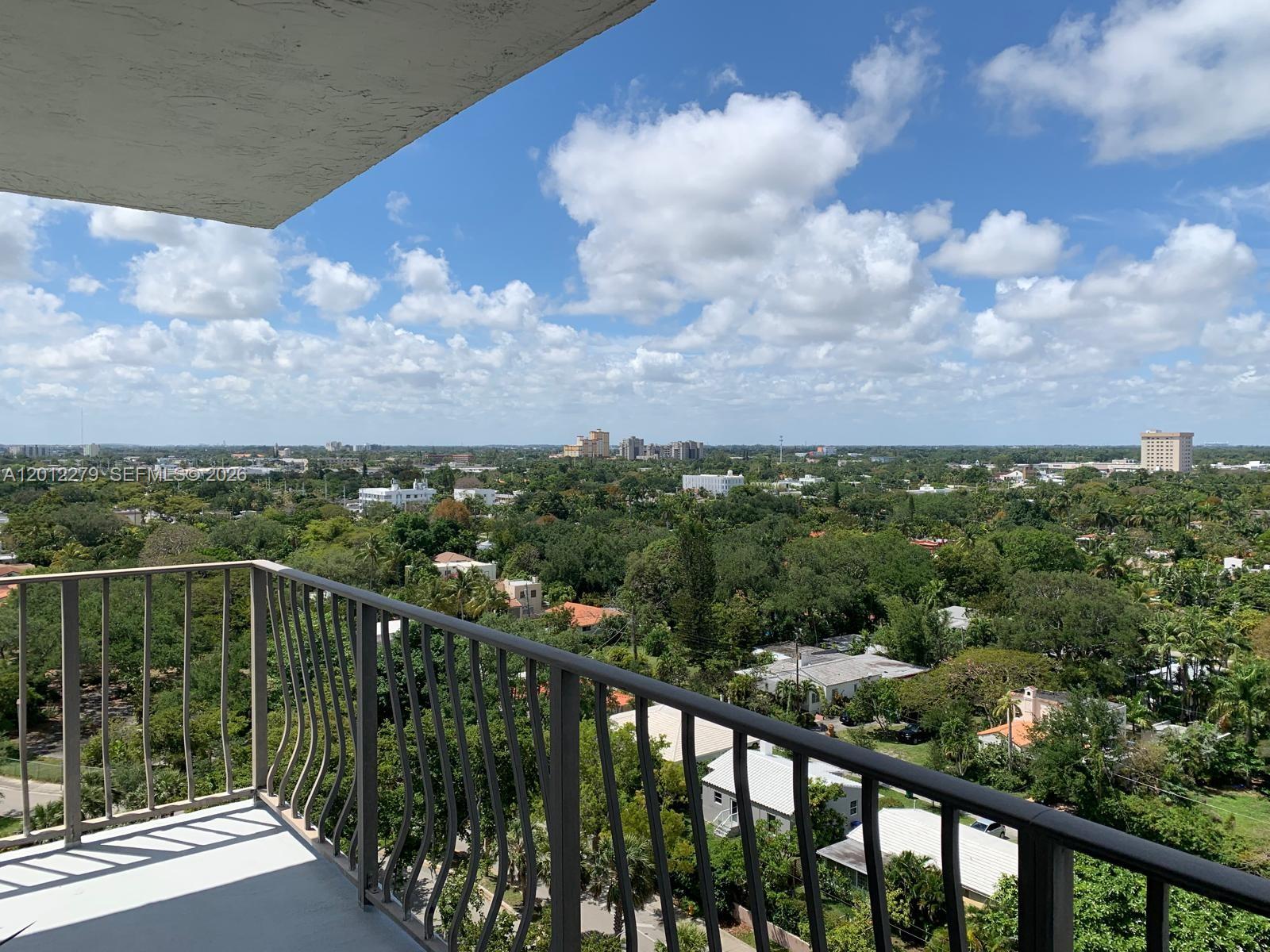 THE PALM BAY YACHT CLUB C - Residential