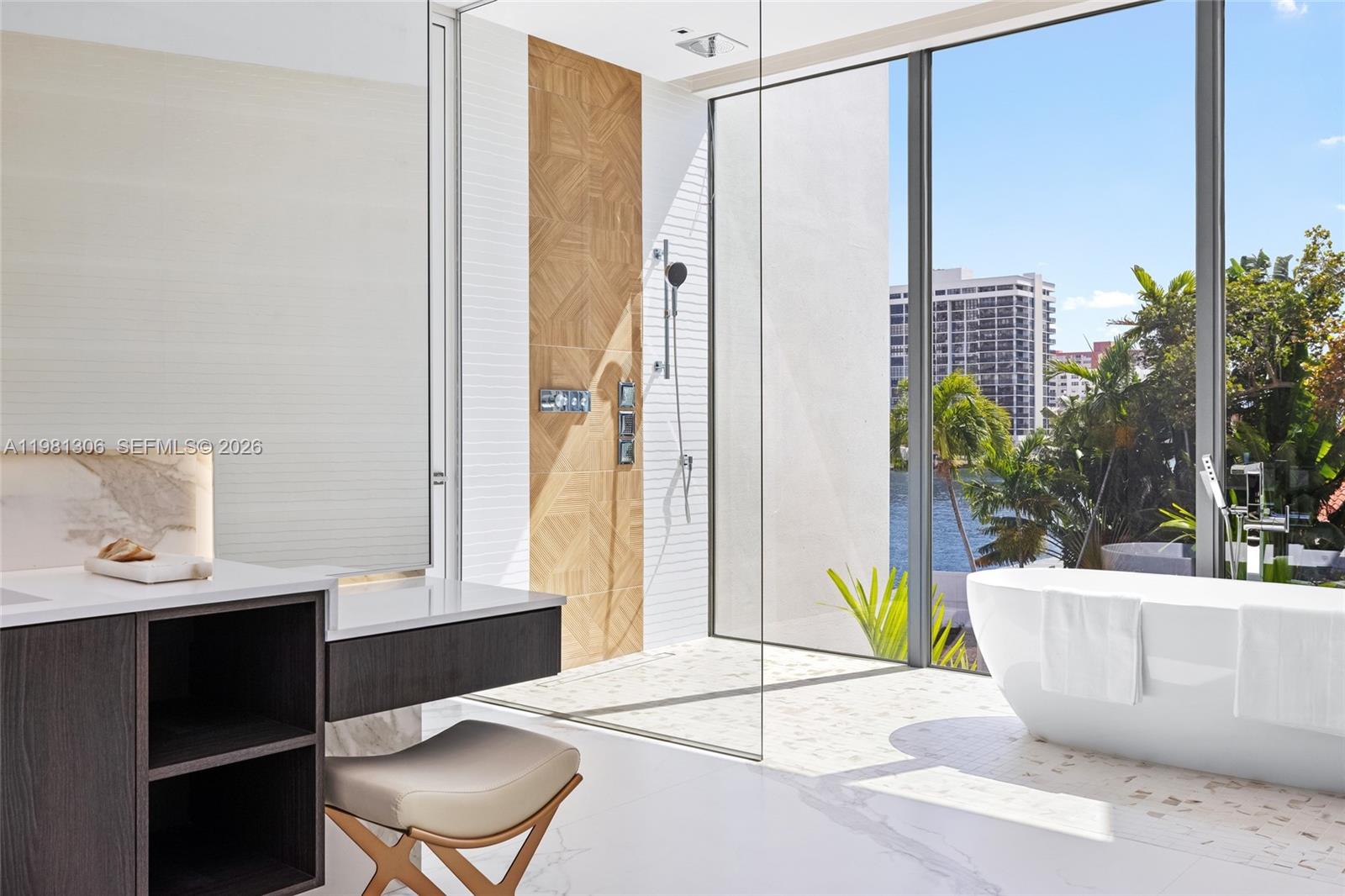 GOLDEN ISLES SEC A REV PL - Residential