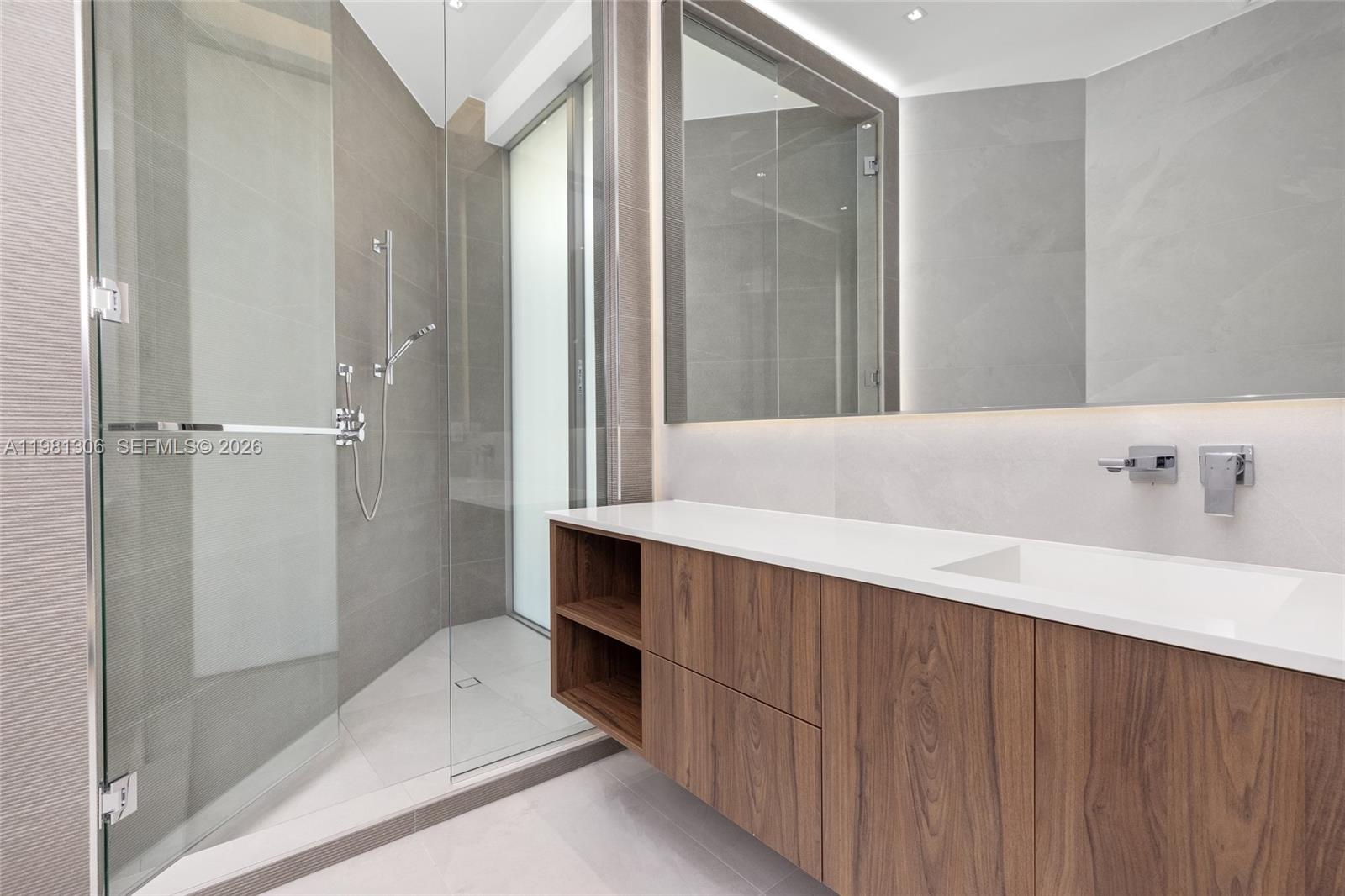 GOLDEN ISLES SEC A REV PL - Residential