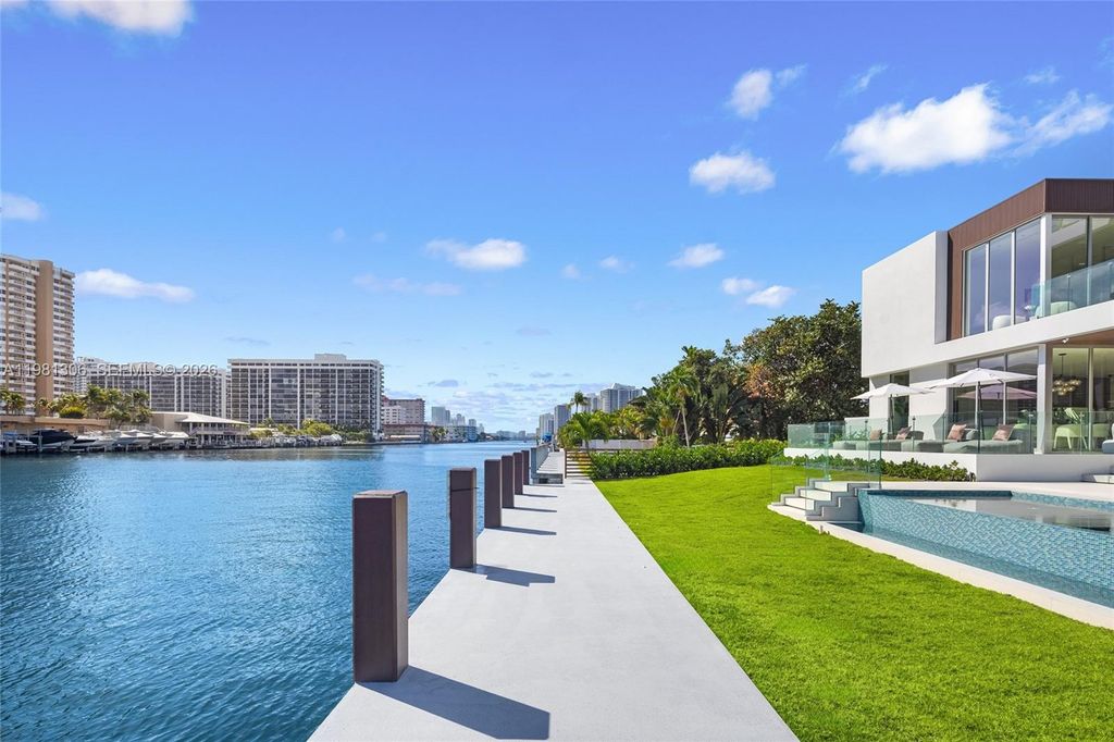 Photo of 503 Palm Dr, Hallandale Beach, FL 33009 (MLS # A11981306)