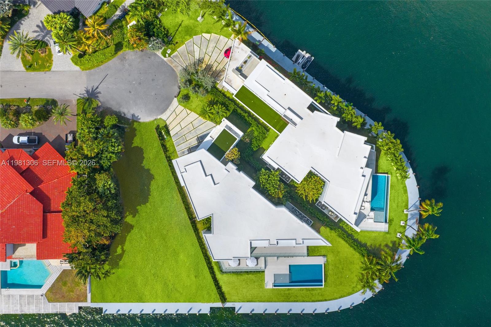 GOLDEN ISLES SEC A REV PL - Residential