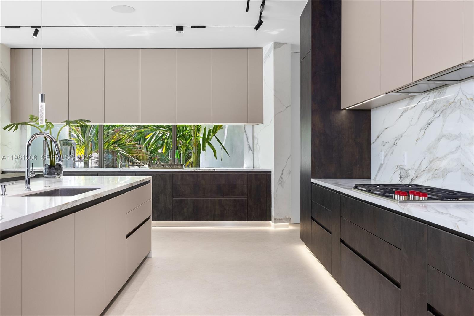 GOLDEN ISLES SEC A REV PL - Residential