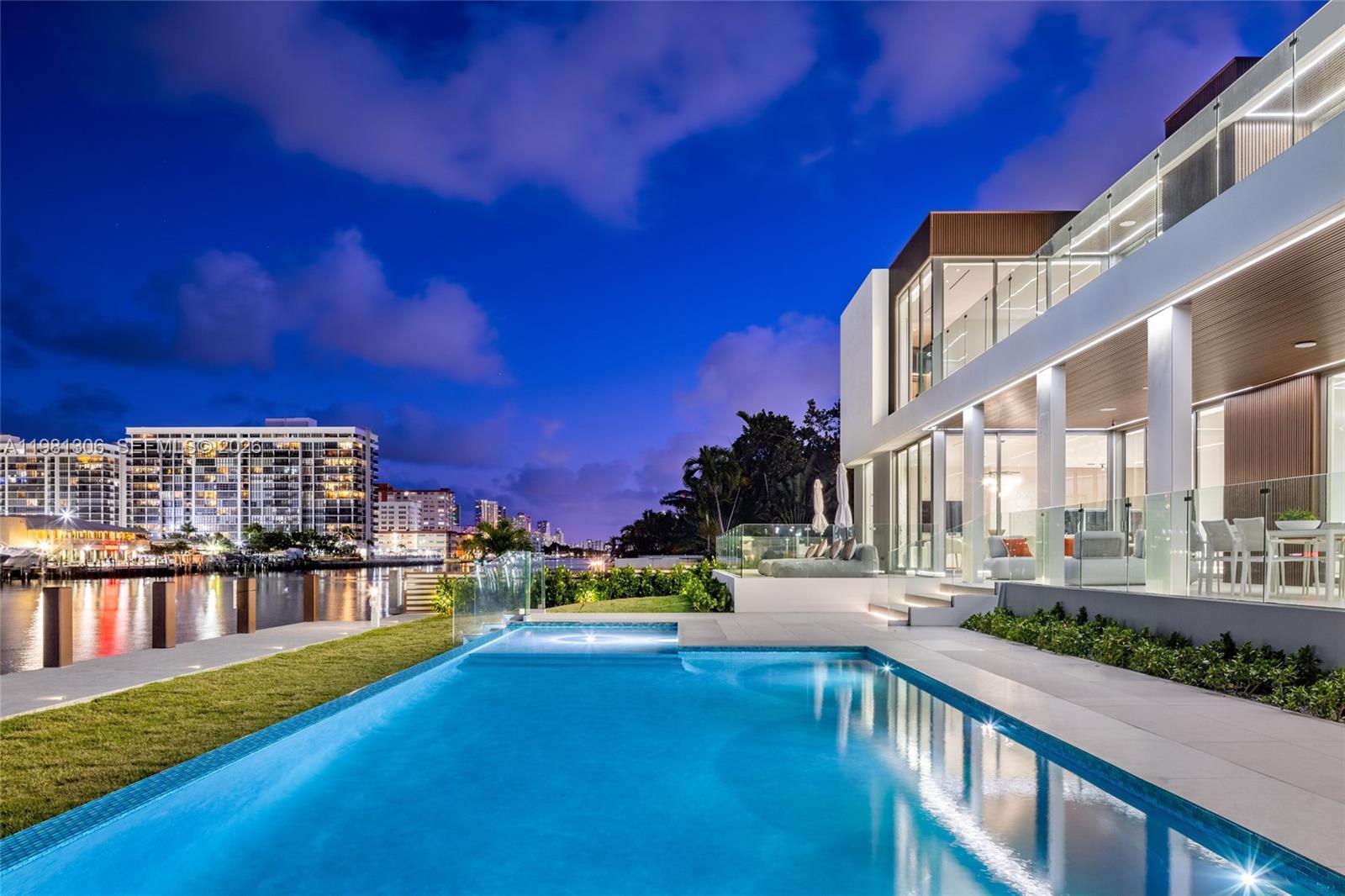 GOLDEN ISLES SEC A REV PL - Residential