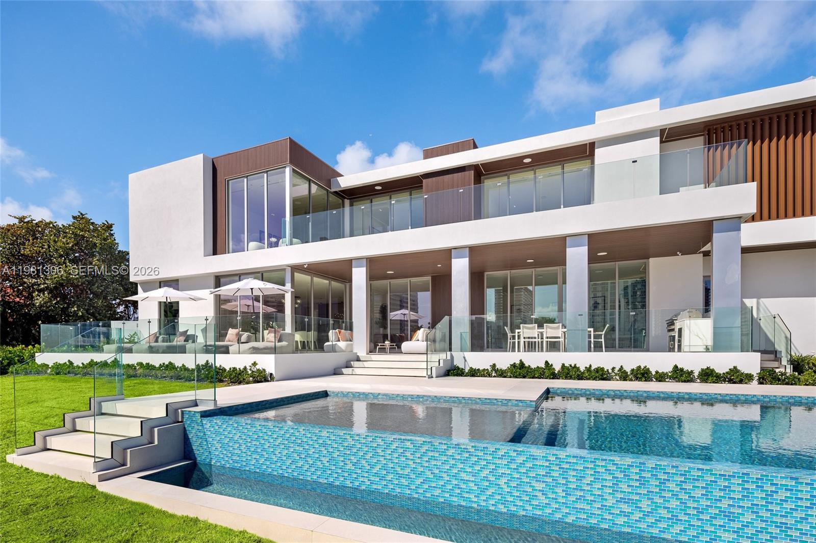 GOLDEN ISLES SEC A REV PL - Residential