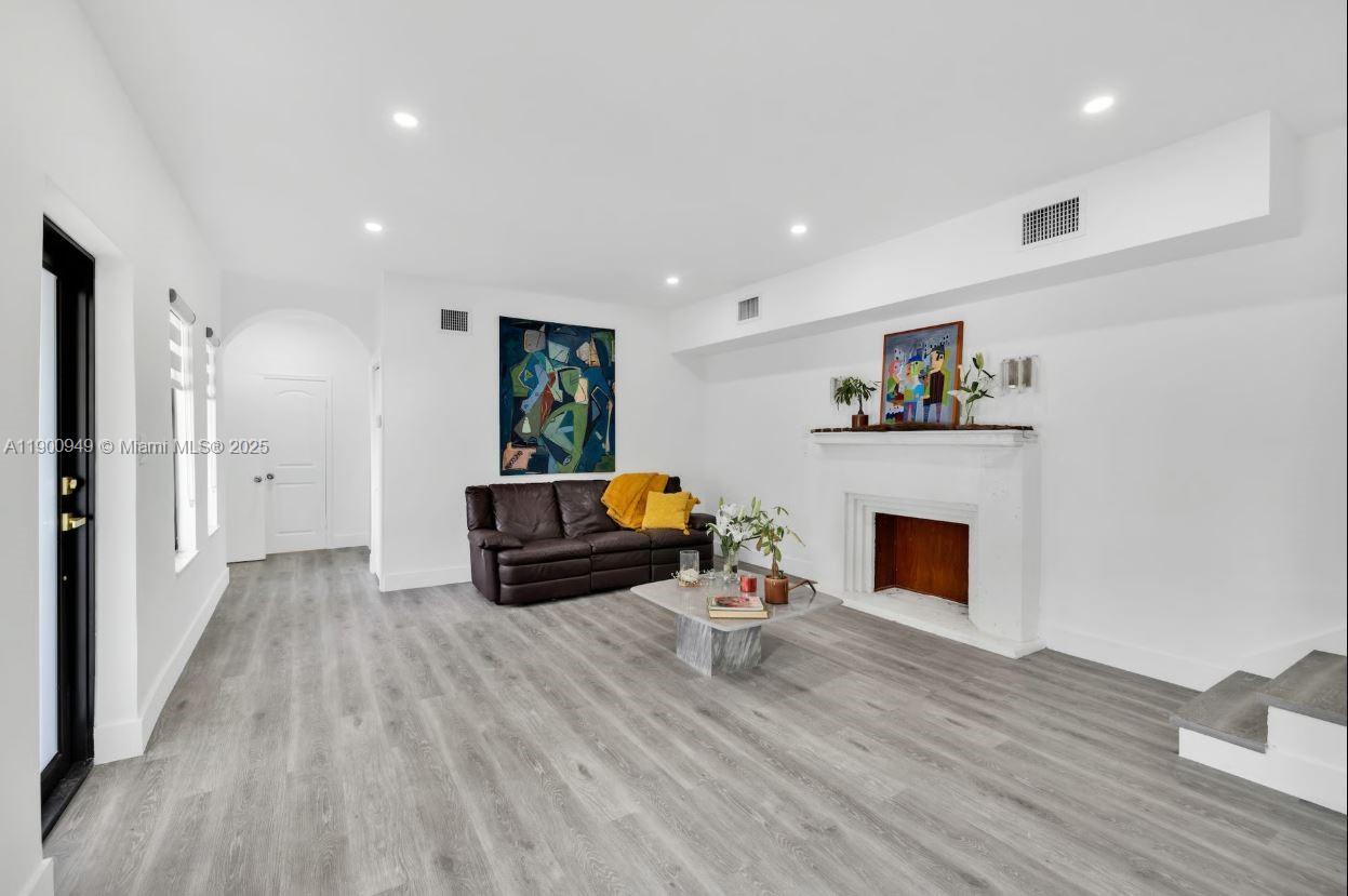 OHIO GROVE - Residential