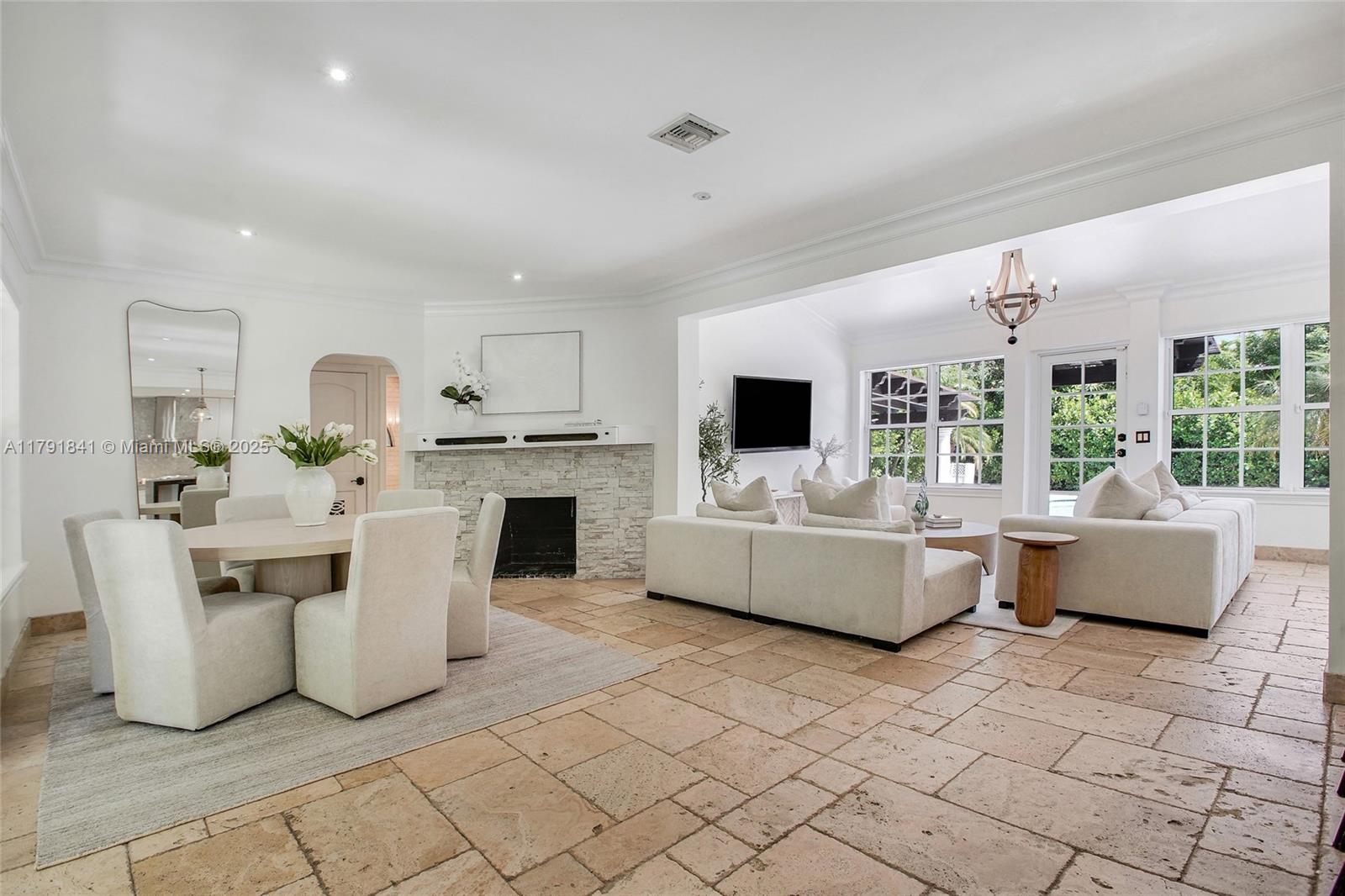 CORAL GABLES RIVIERA SEC - Residential