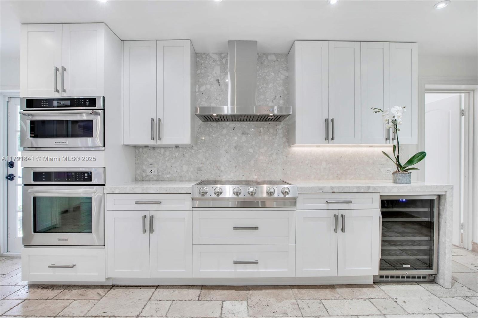 CORAL GABLES RIVIERA SEC - Residential