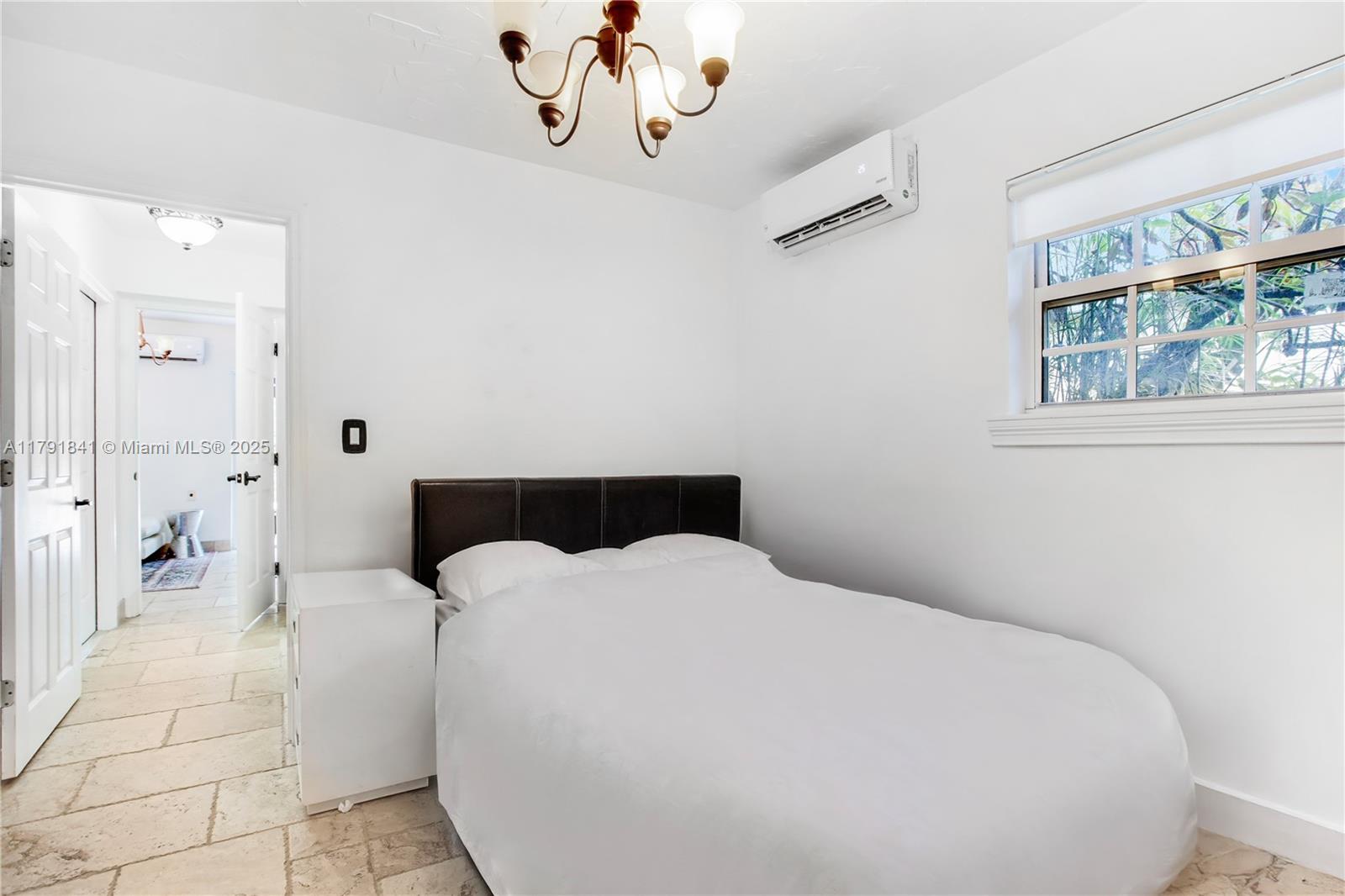 CORAL GABLES RIVIERA SEC - Residential